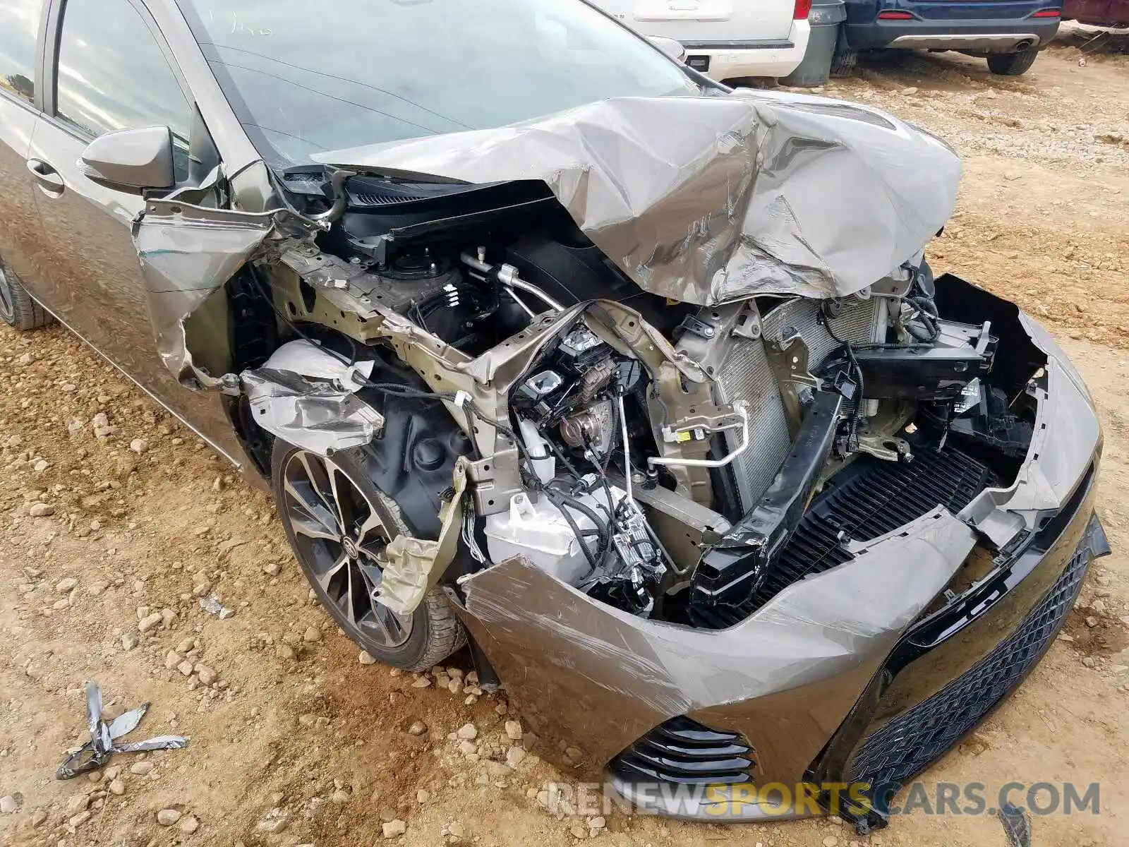 9 Photograph of a damaged car 5YFBURHE3KP874739 TOYOTA COROLLA 2019