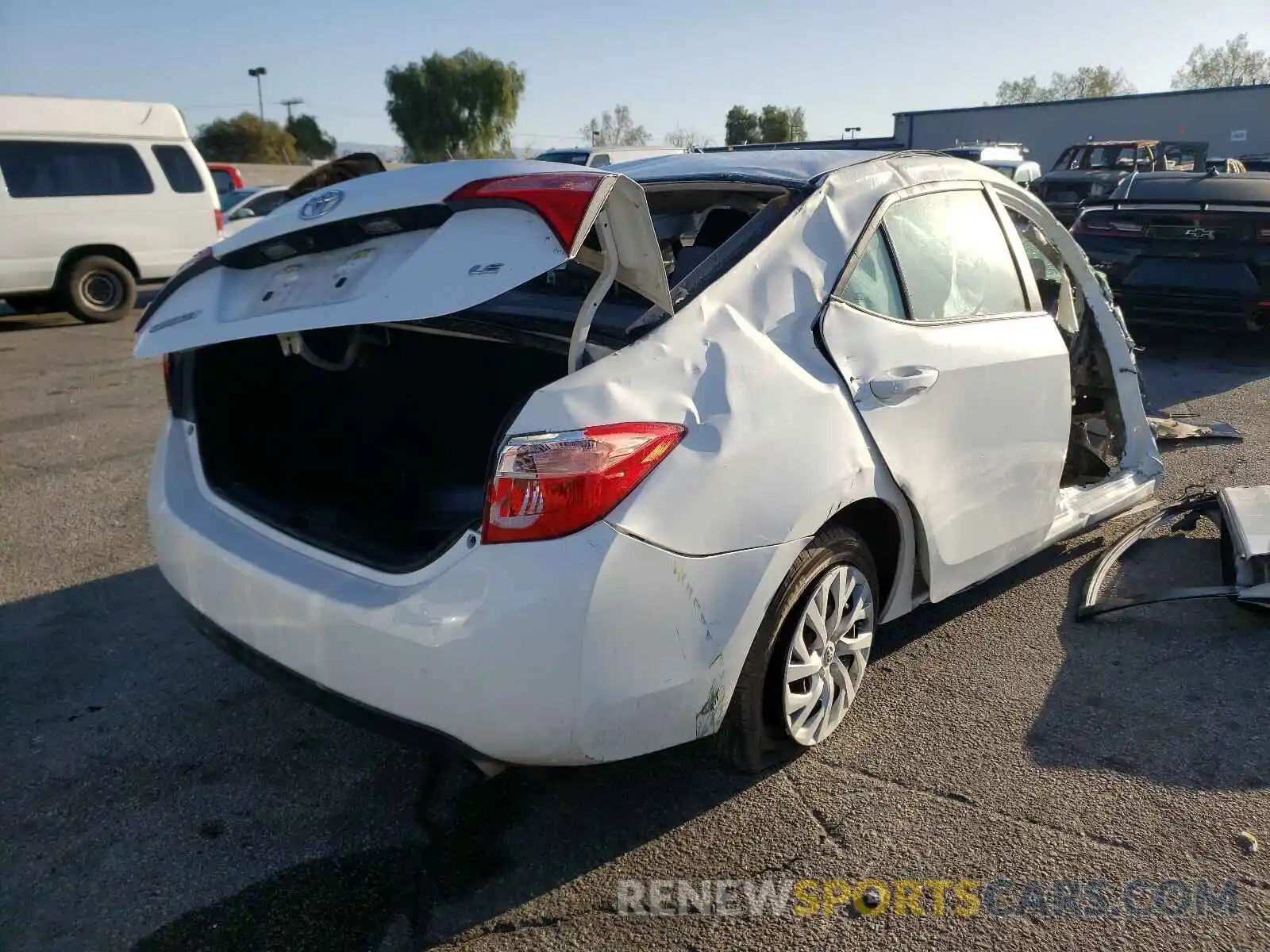 4 Photograph of a damaged car 5YFBURHE3KP875471 TOYOTA COROLLA 2019