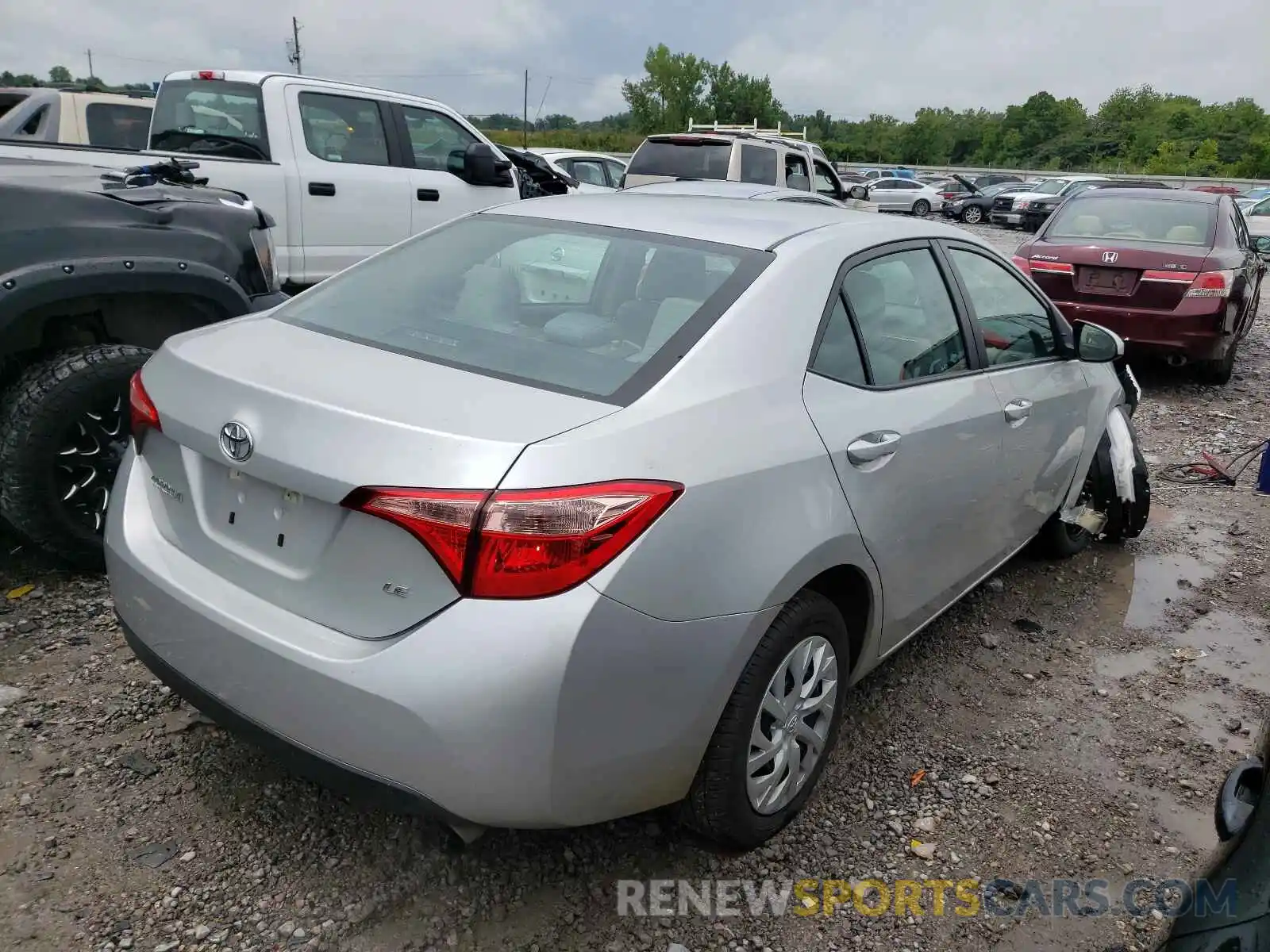 4 Photograph of a damaged car 5YFBURHE3KP875938 TOYOTA COROLLA 2019