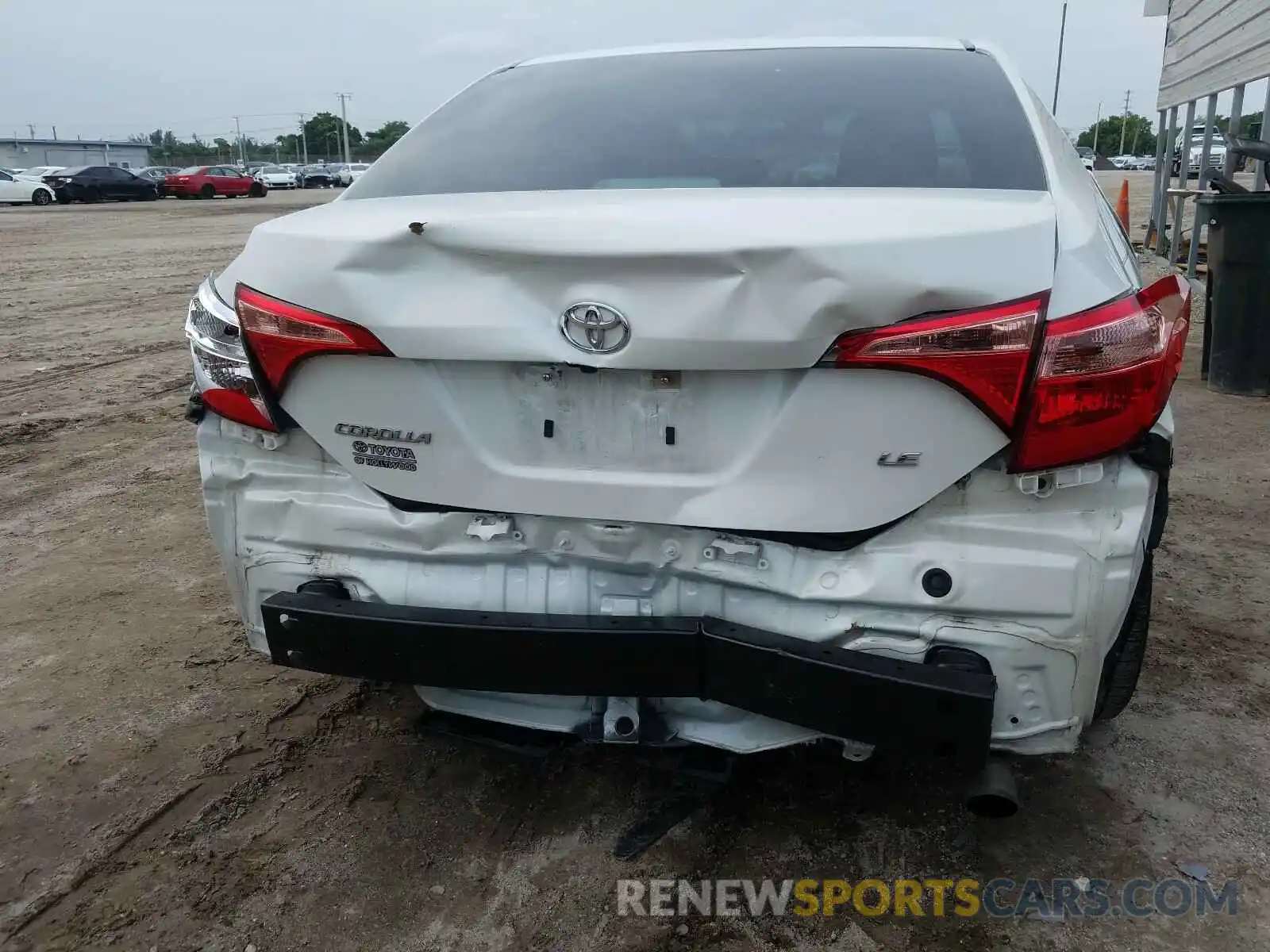 9 Фотография поврежденного автомобиля 5YFBURHE3KP876443 TOYOTA COROLLA 2019