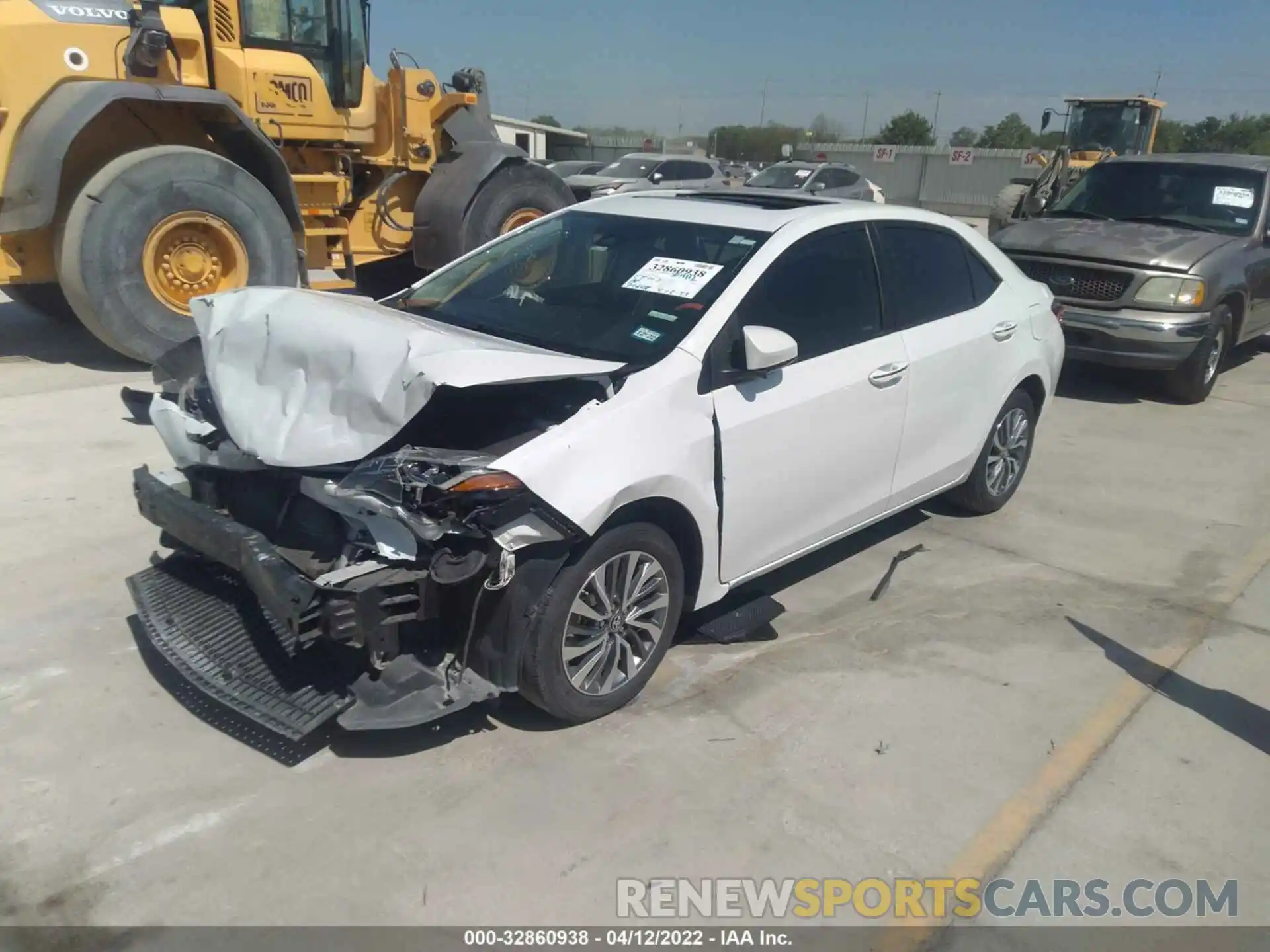 2 Photograph of a damaged car 5YFBURHE3KP876832 TOYOTA COROLLA 2019