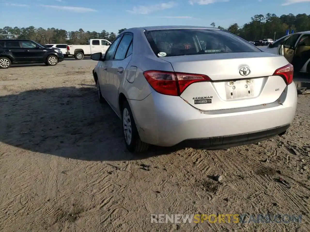 3 Photograph of a damaged car 5YFBURHE3KP877642 TOYOTA COROLLA 2019