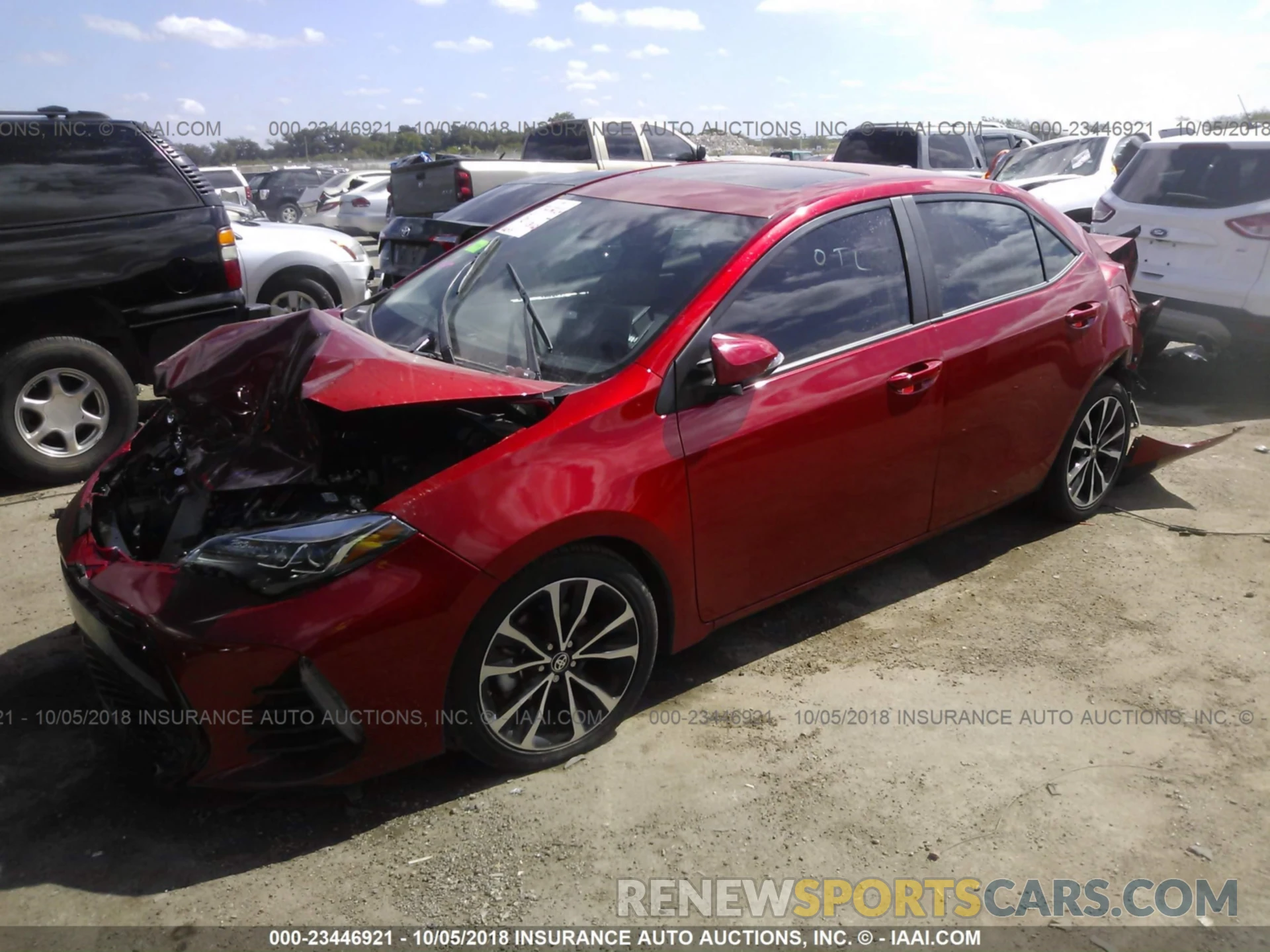 2 Photograph of a damaged car 5YFBURHE3KP877950 Toyota Corolla 2019