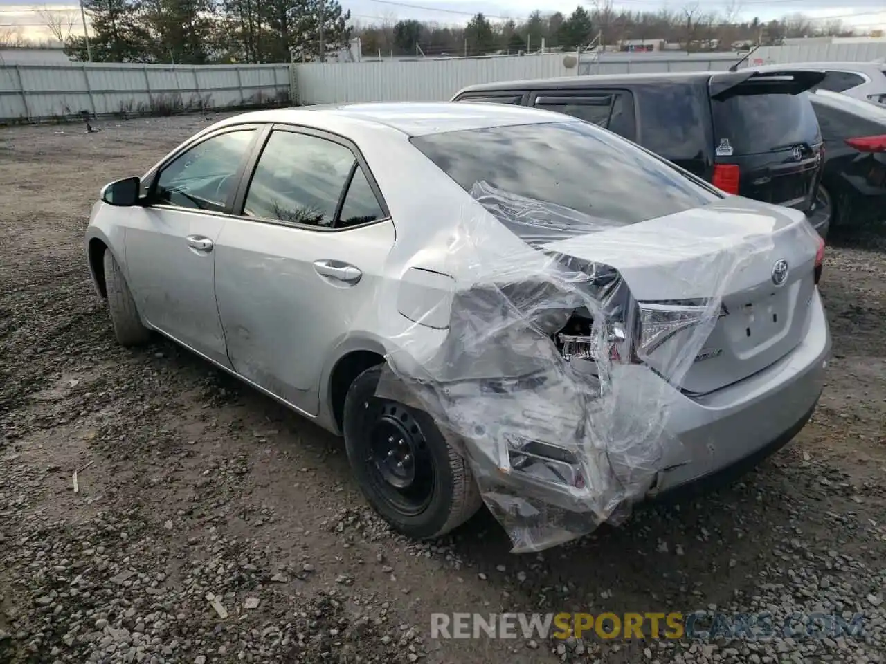 3 Photograph of a damaged car 5YFBURHE3KP878399 TOYOTA COROLLA 2019