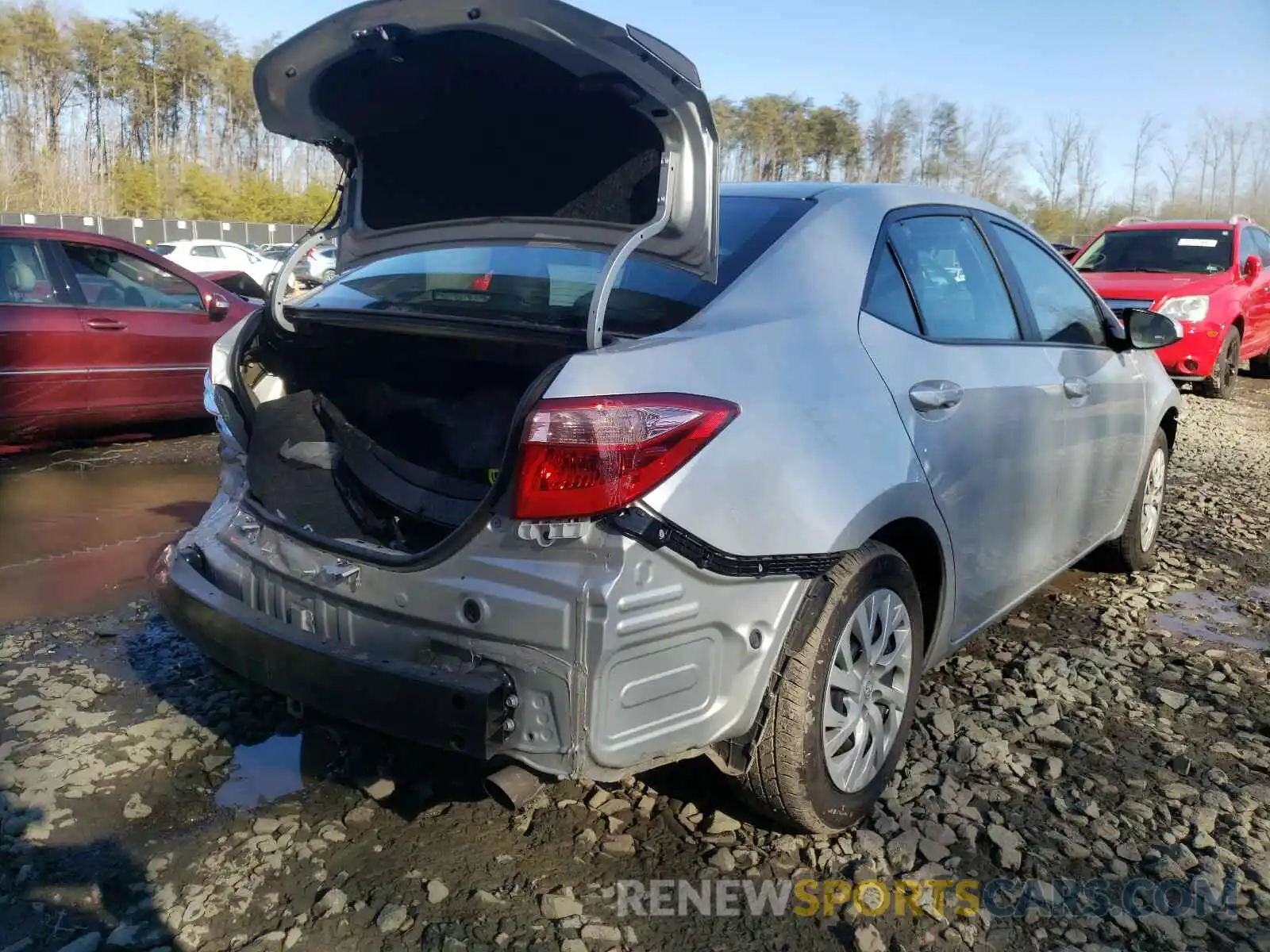 4 Photograph of a damaged car 5YFBURHE3KP878452 TOYOTA COROLLA 2019