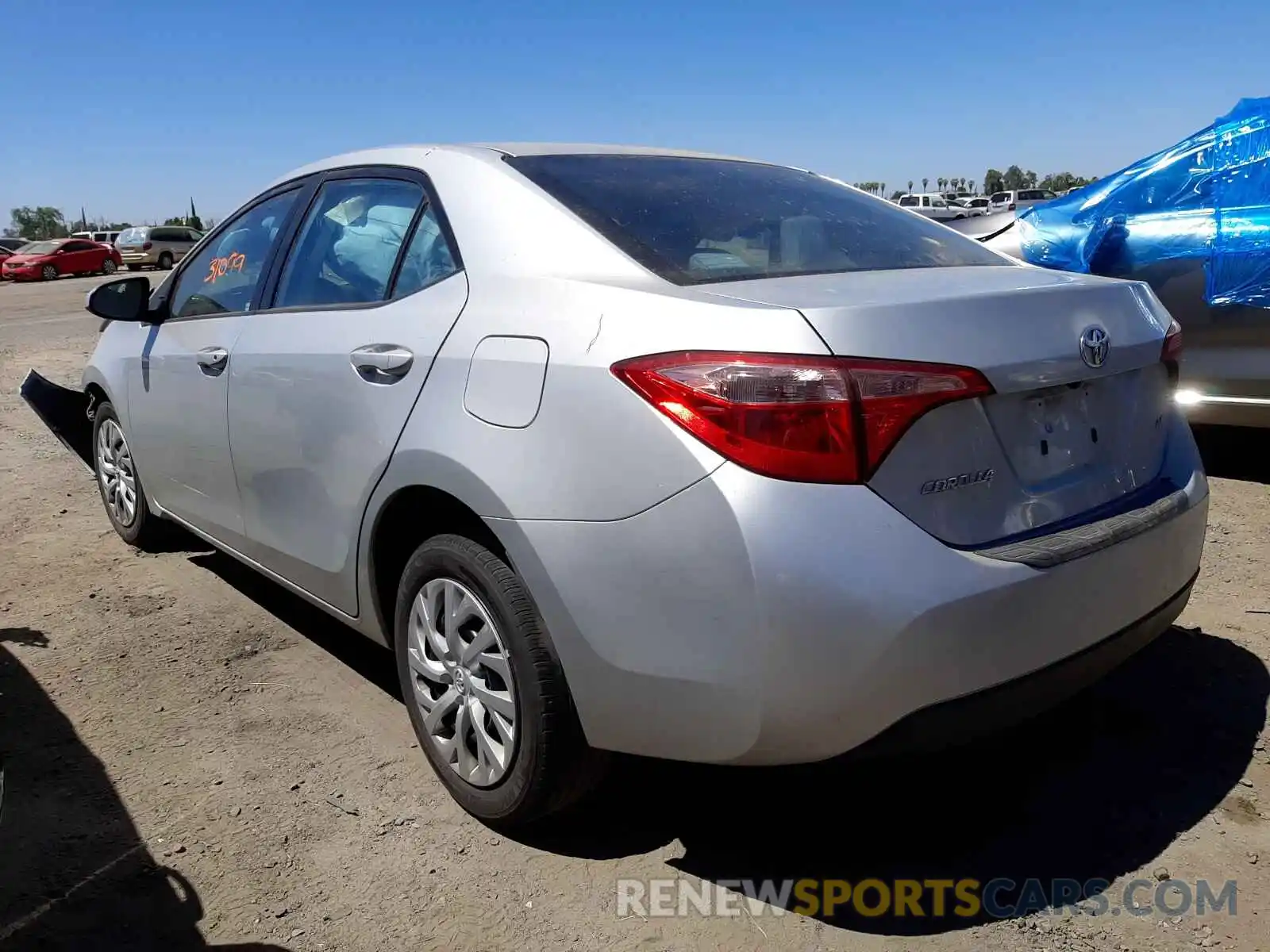 3 Photograph of a damaged car 5YFBURHE3KP879570 TOYOTA COROLLA 2019