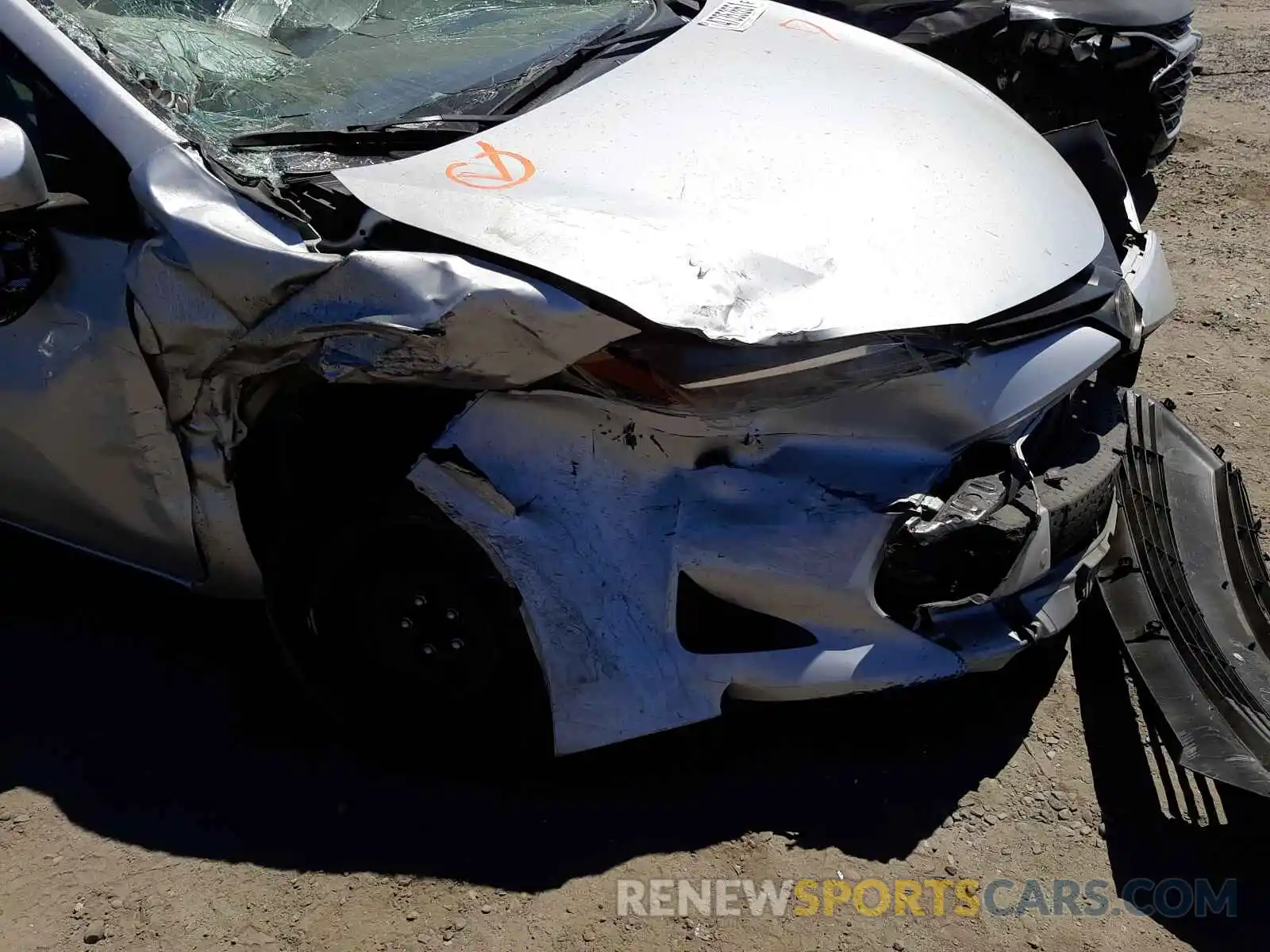 9 Photograph of a damaged car 5YFBURHE3KP879570 TOYOTA COROLLA 2019