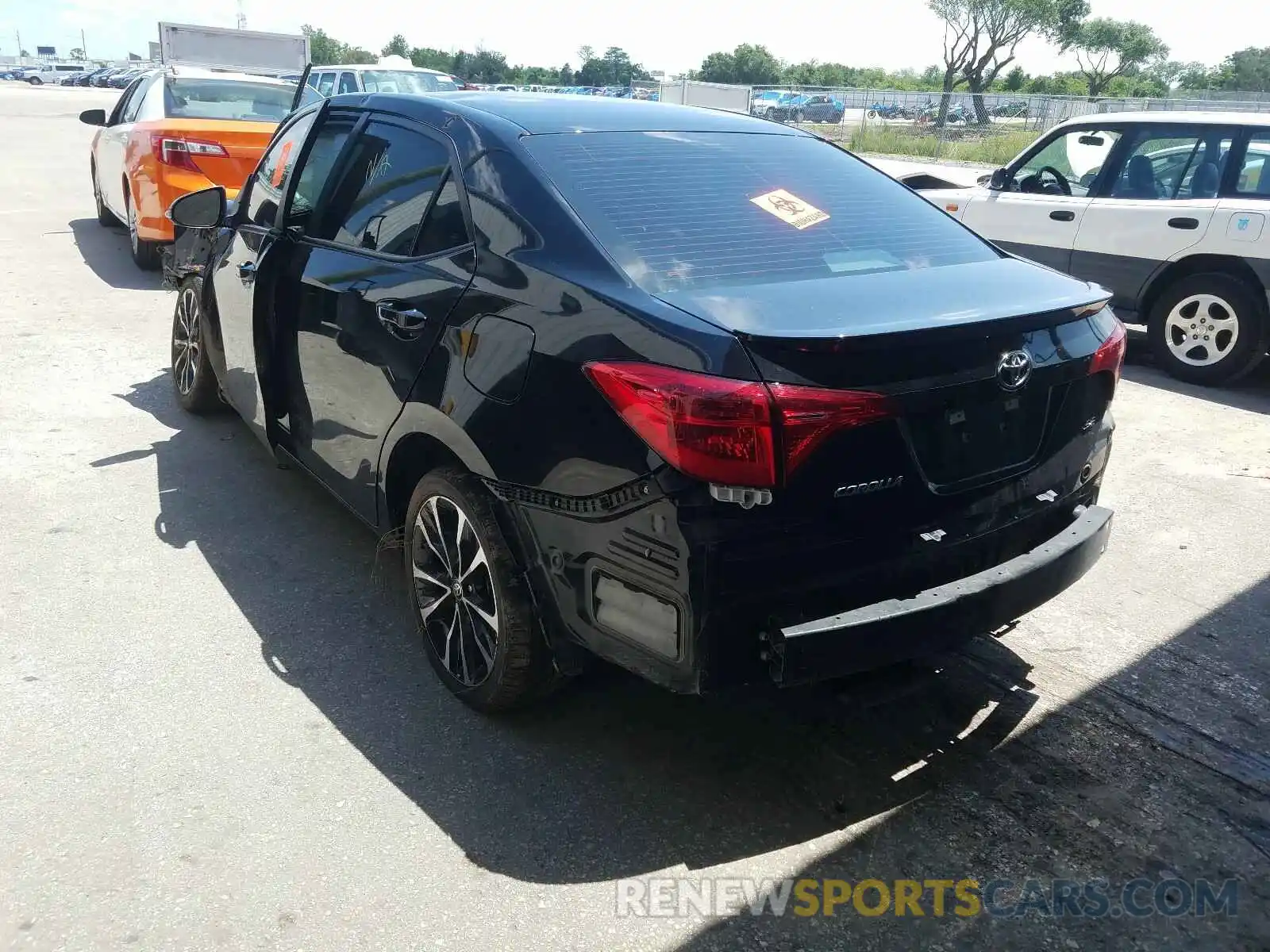 3 Photograph of a damaged car 5YFBURHE3KP880833 TOYOTA COROLLA 2019