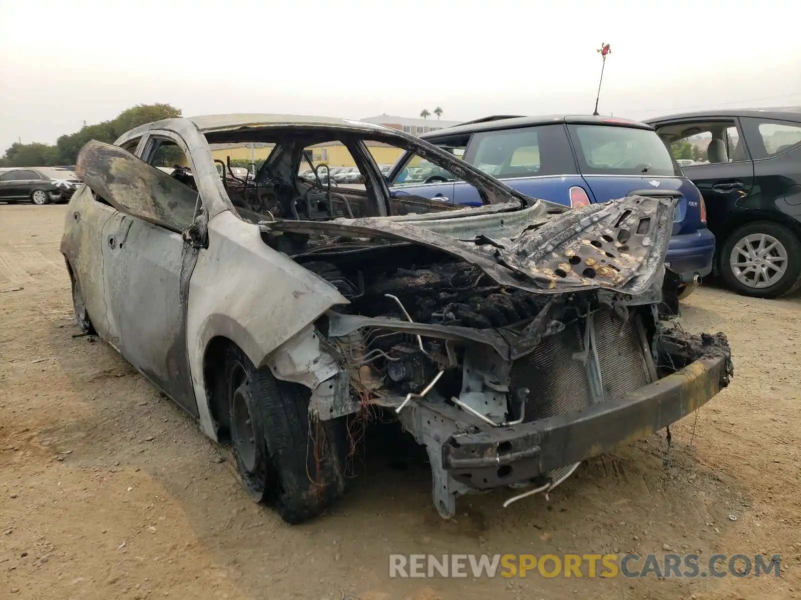 1 Photograph of a damaged car 5YFBURHE3KP881352 TOYOTA COROLLA 2019