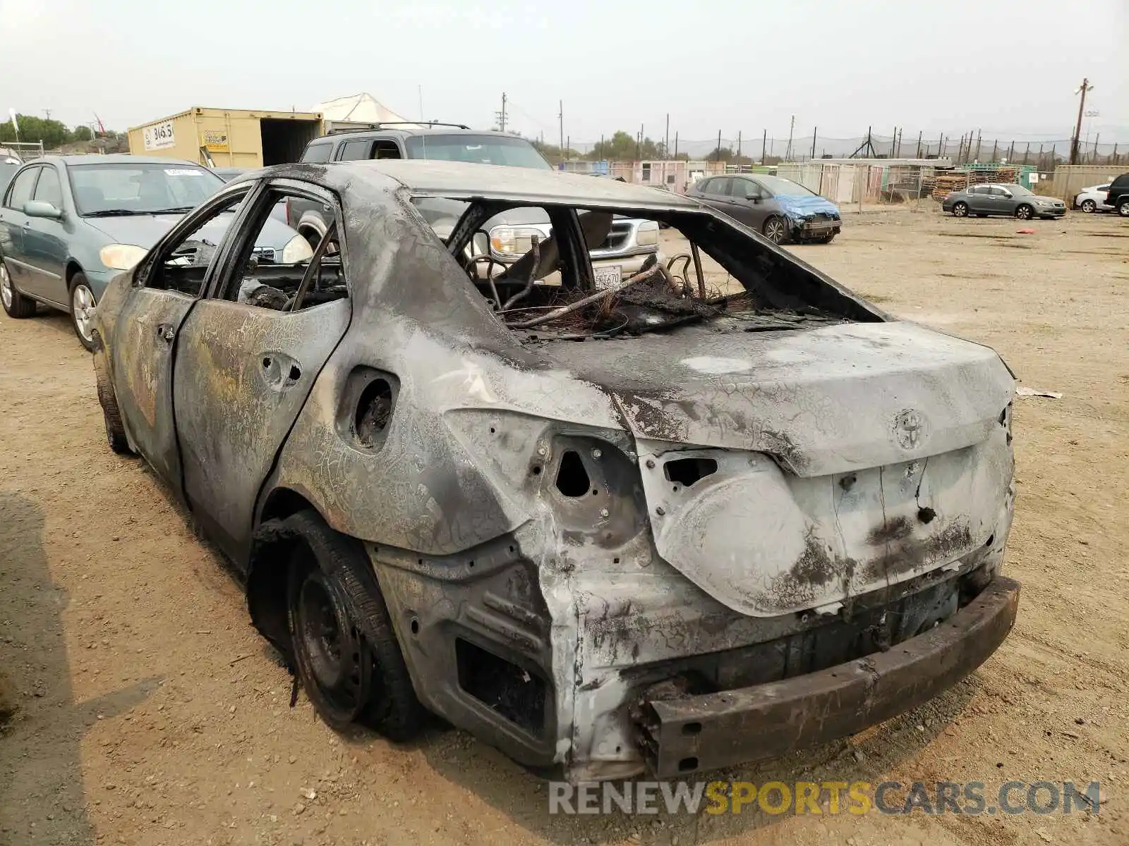 3 Photograph of a damaged car 5YFBURHE3KP881352 TOYOTA COROLLA 2019