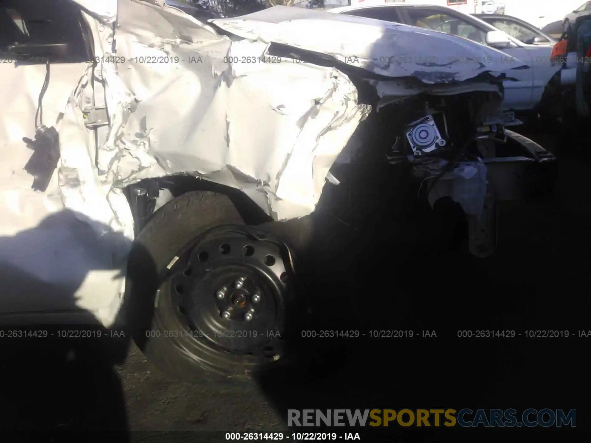 6 Photograph of a damaged car 5YFBURHE3KP881853 TOYOTA COROLLA 2019