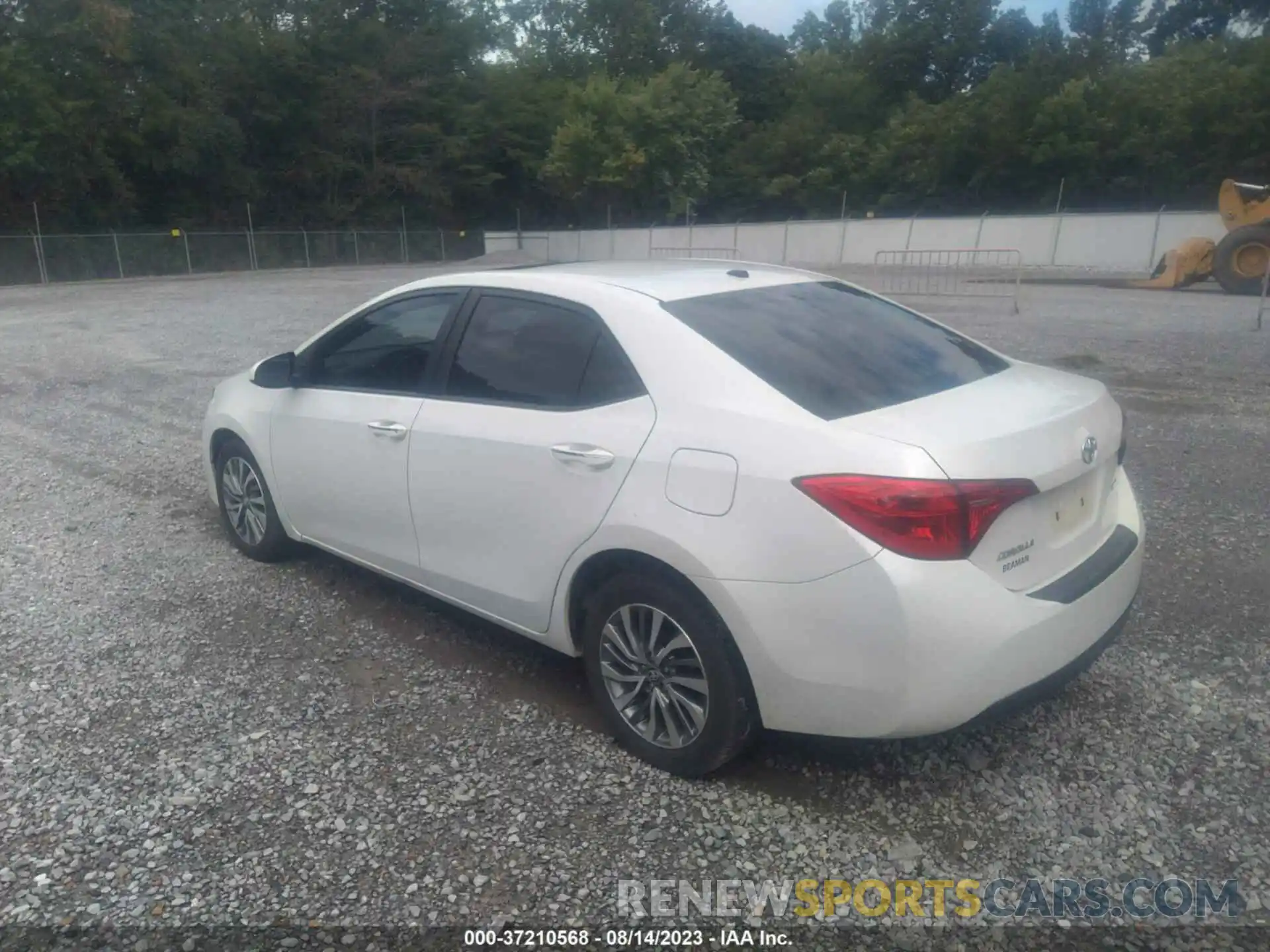 3 Photograph of a damaged car 5YFBURHE3KP882601 TOYOTA COROLLA 2019