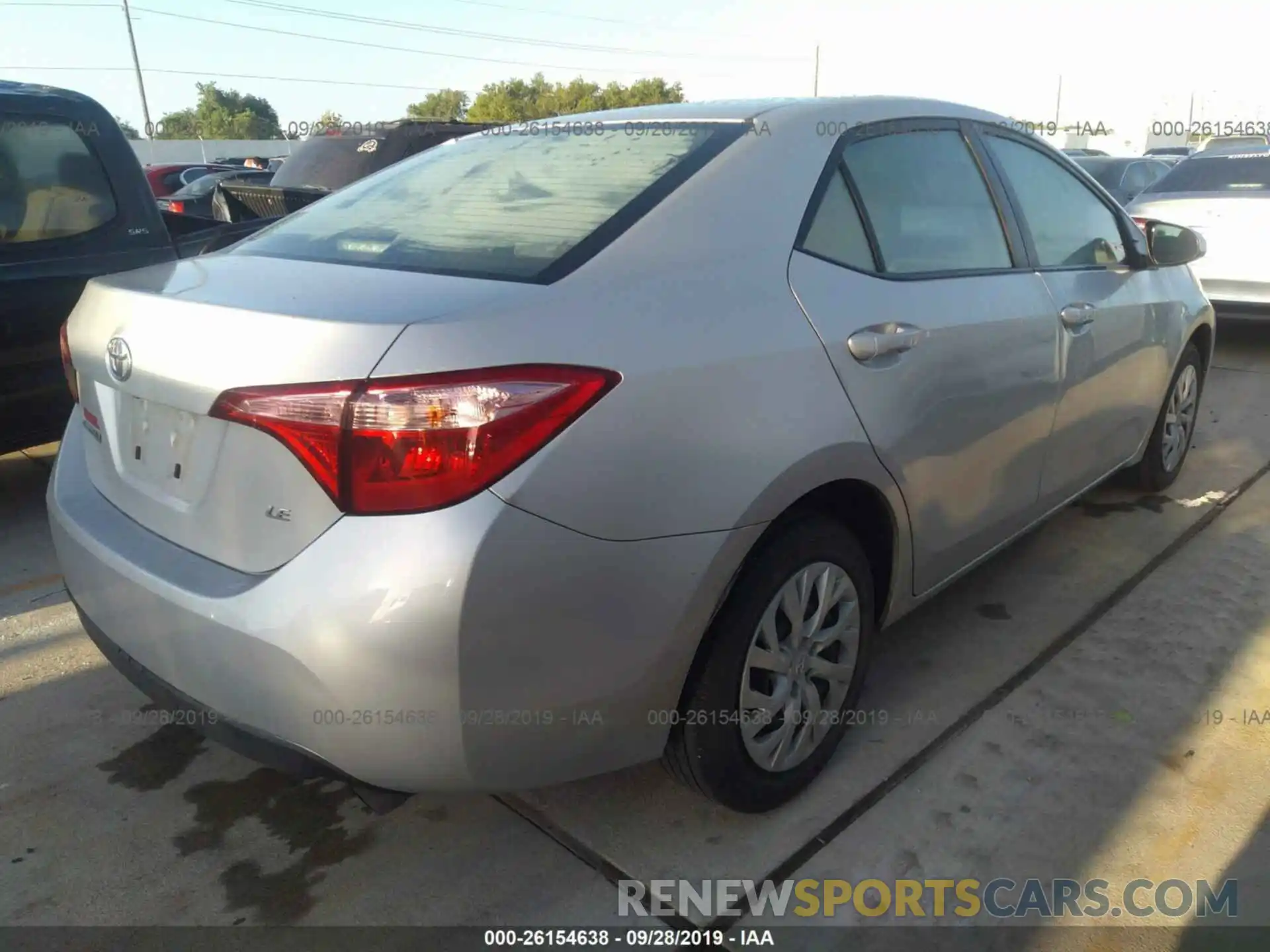 4 Photograph of a damaged car 5YFBURHE3KP883490 TOYOTA COROLLA 2019