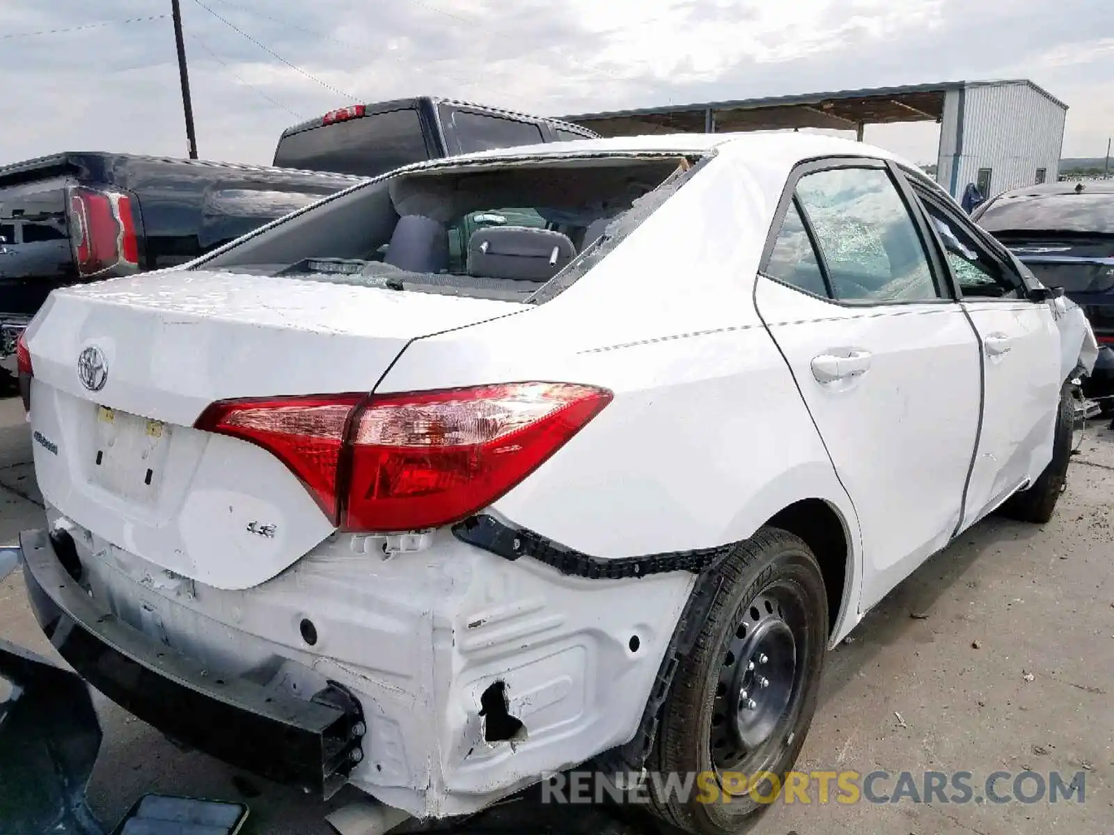 4 Photograph of a damaged car 5YFBURHE3KP883635 TOYOTA COROLLA 2019