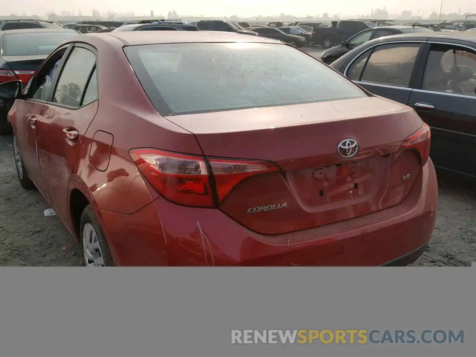 3 Photograph of a damaged car 5YFBURHE3KP884977 TOYOTA COROLLA 2019