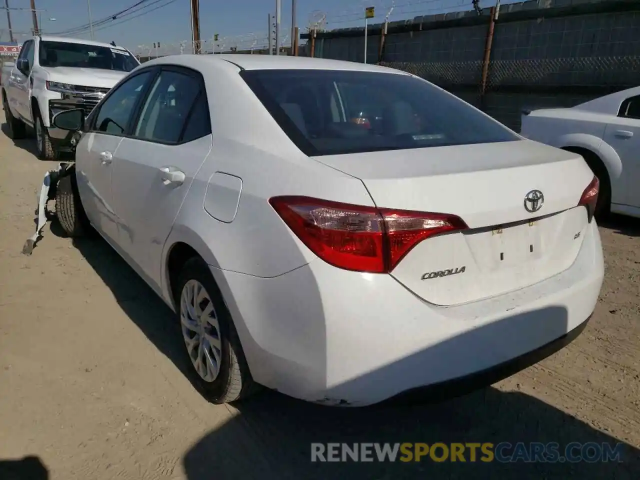 3 Photograph of a damaged car 5YFBURHE3KP885014 TOYOTA COROLLA 2019