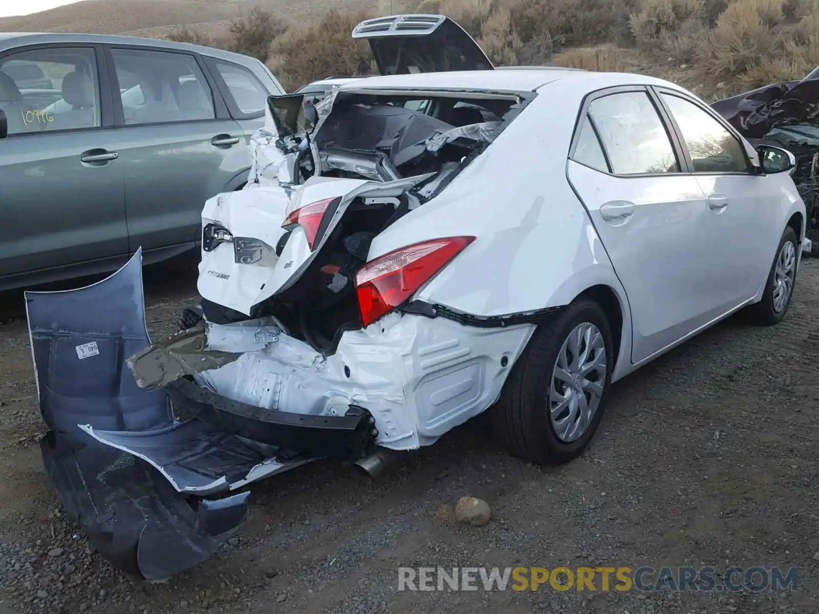 4 Photograph of a damaged car 5YFBURHE3KP885093 TOYOTA COROLLA 2019