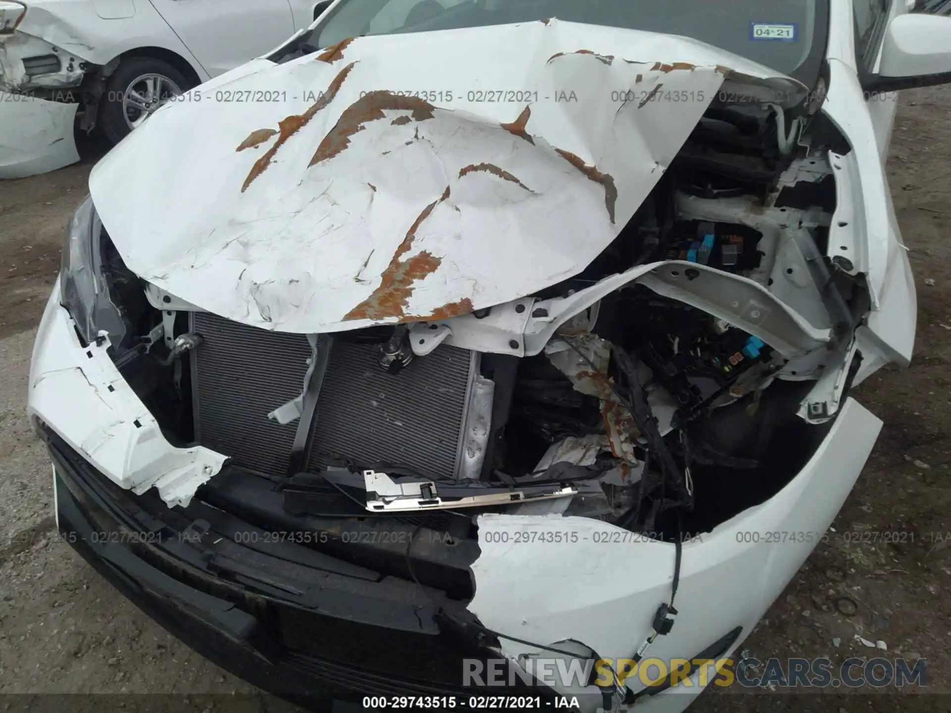 6 Photograph of a damaged car 5YFBURHE3KP885997 TOYOTA COROLLA 2019