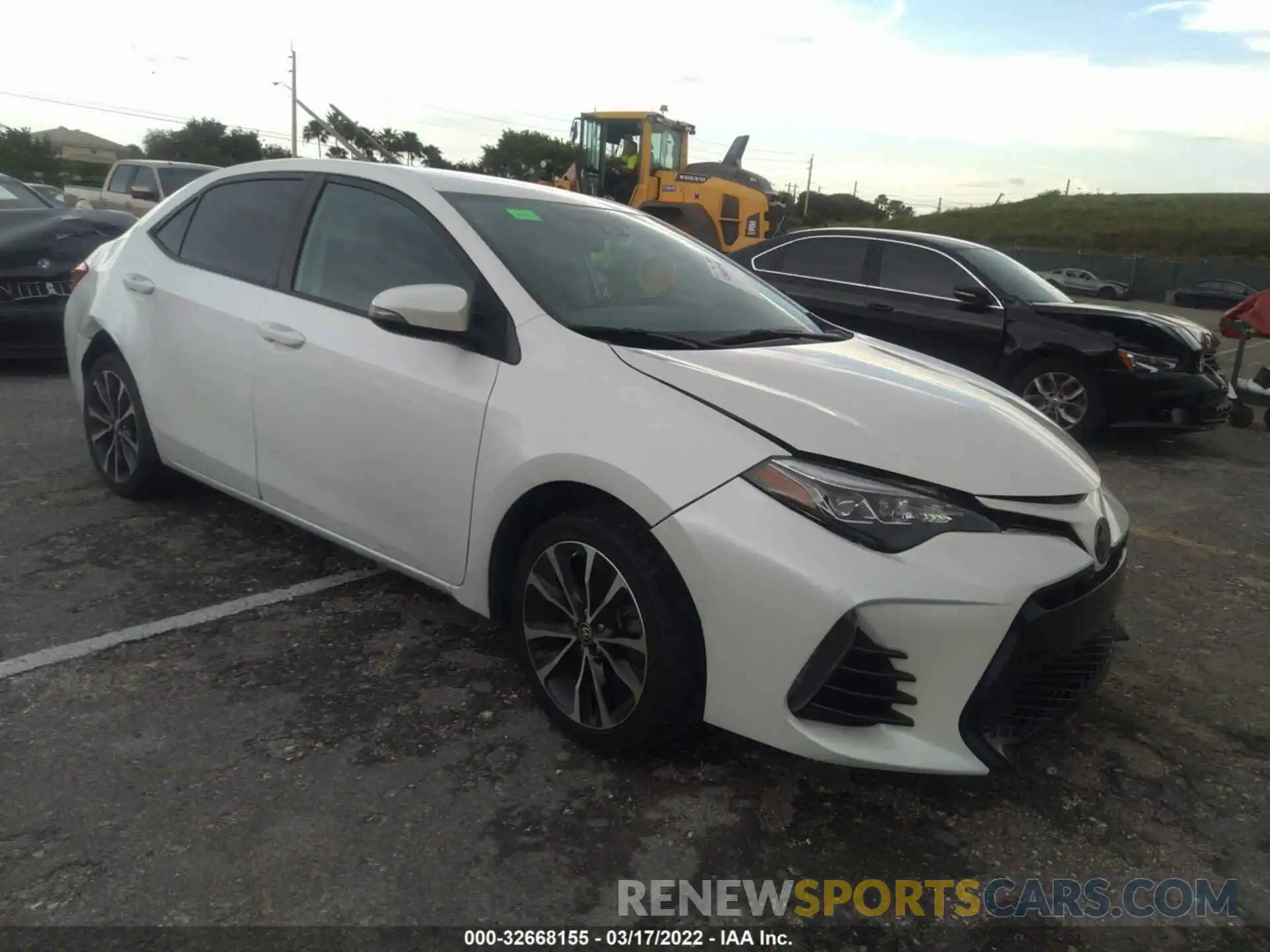 1 Photograph of a damaged car 5YFBURHE3KP886146 TOYOTA COROLLA 2019