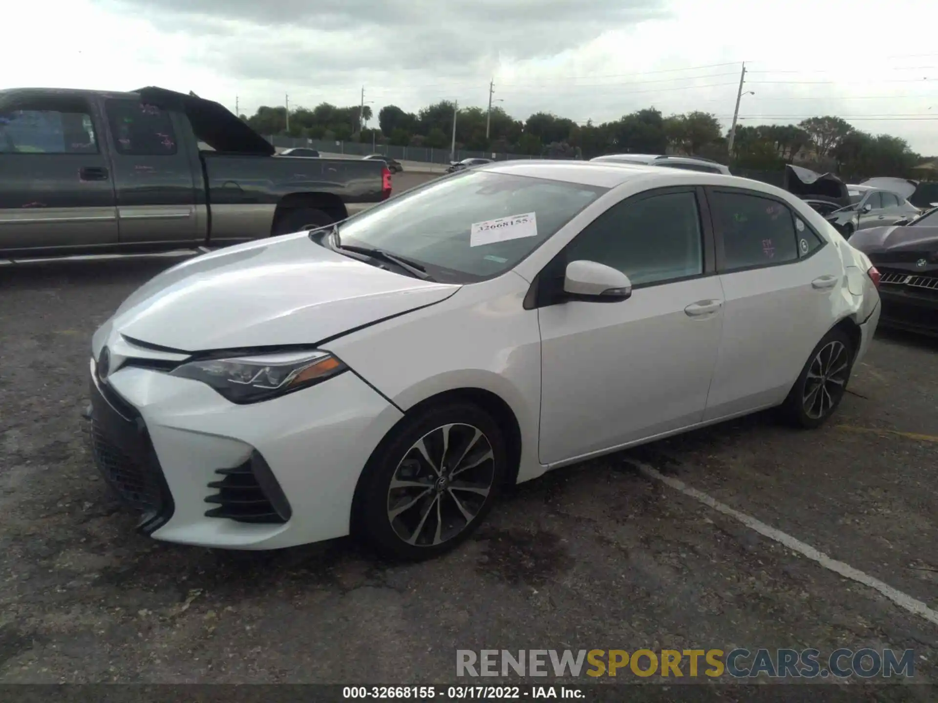 2 Photograph of a damaged car 5YFBURHE3KP886146 TOYOTA COROLLA 2019