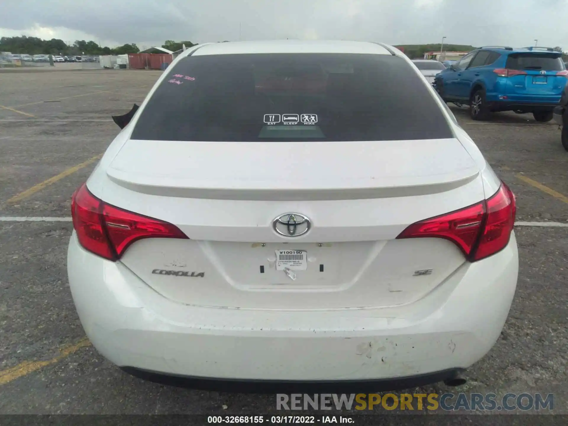 6 Photograph of a damaged car 5YFBURHE3KP886146 TOYOTA COROLLA 2019