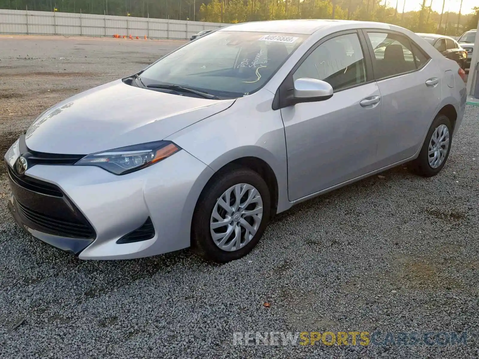 2 Photograph of a damaged car 5YFBURHE3KP886566 TOYOTA COROLLA 2019