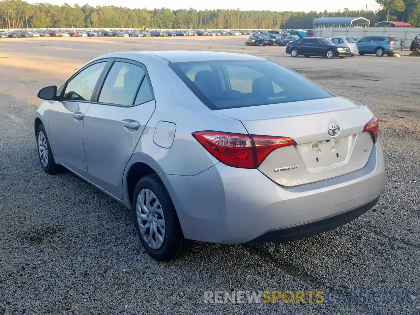 3 Photograph of a damaged car 5YFBURHE3KP886566 TOYOTA COROLLA 2019