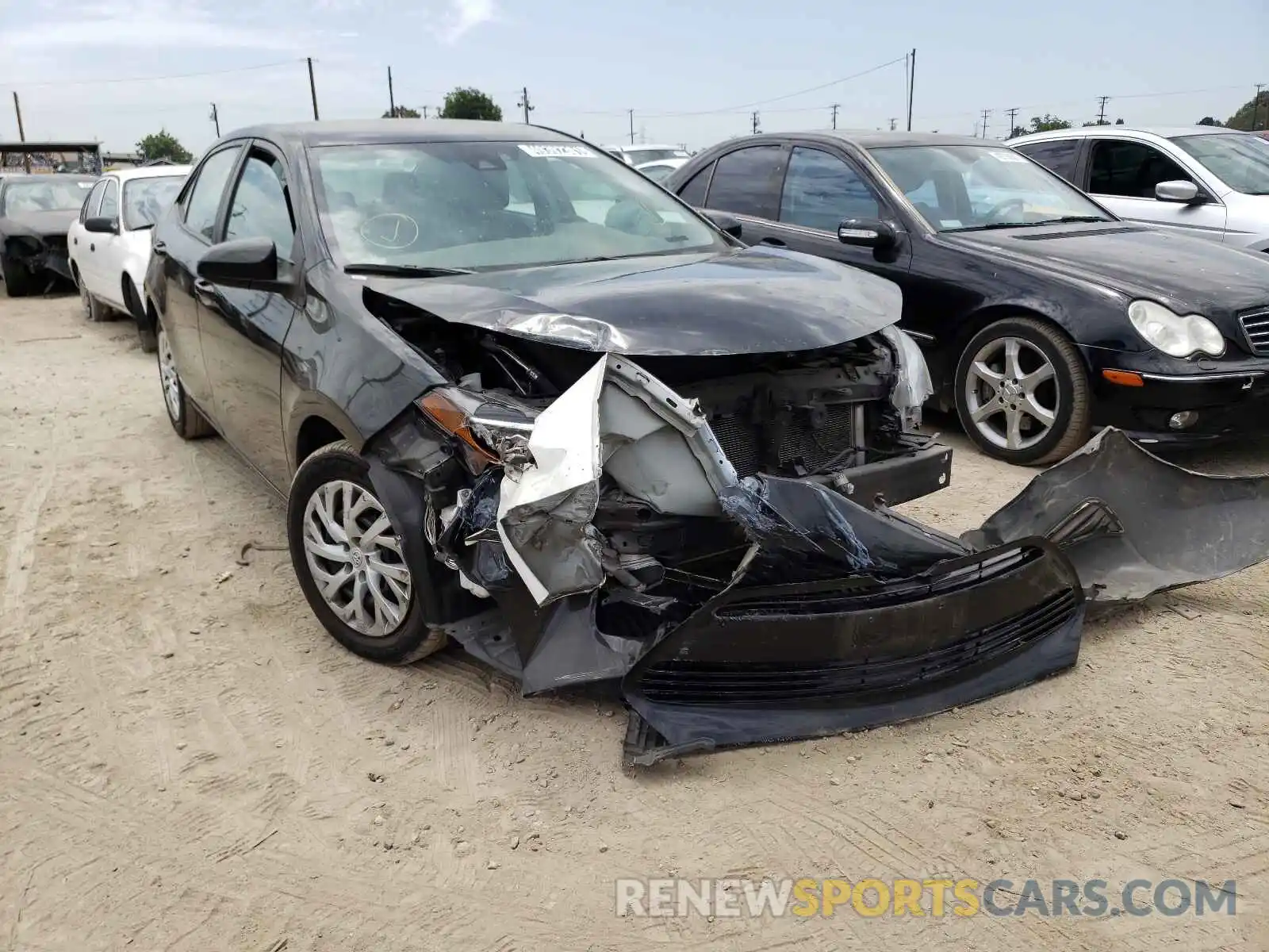 1 Photograph of a damaged car 5YFBURHE3KP887331 TOYOTA COROLLA 2019