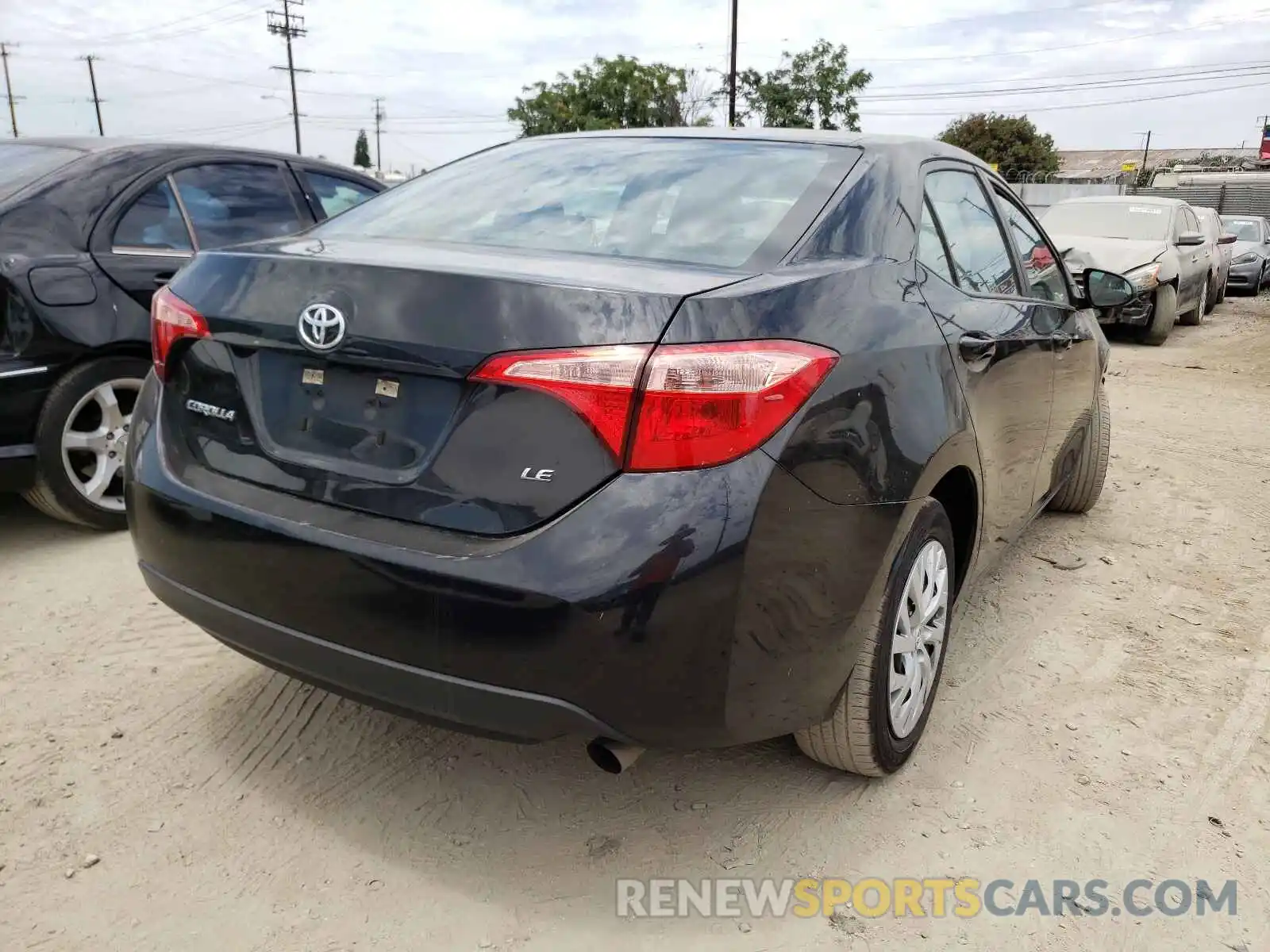 4 Photograph of a damaged car 5YFBURHE3KP887331 TOYOTA COROLLA 2019