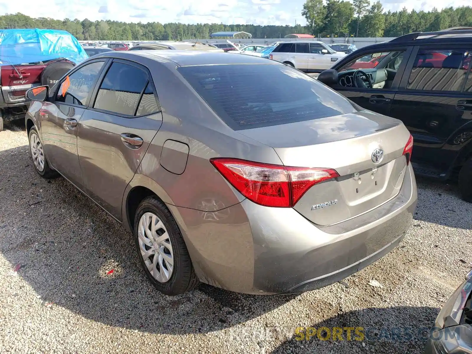 3 Photograph of a damaged car 5YFBURHE3KP887345 TOYOTA COROLLA 2019