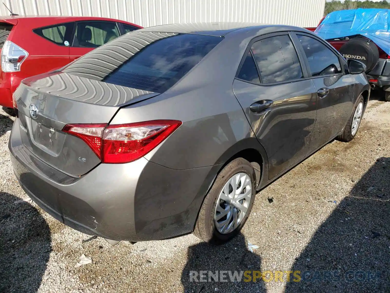 4 Photograph of a damaged car 5YFBURHE3KP887345 TOYOTA COROLLA 2019