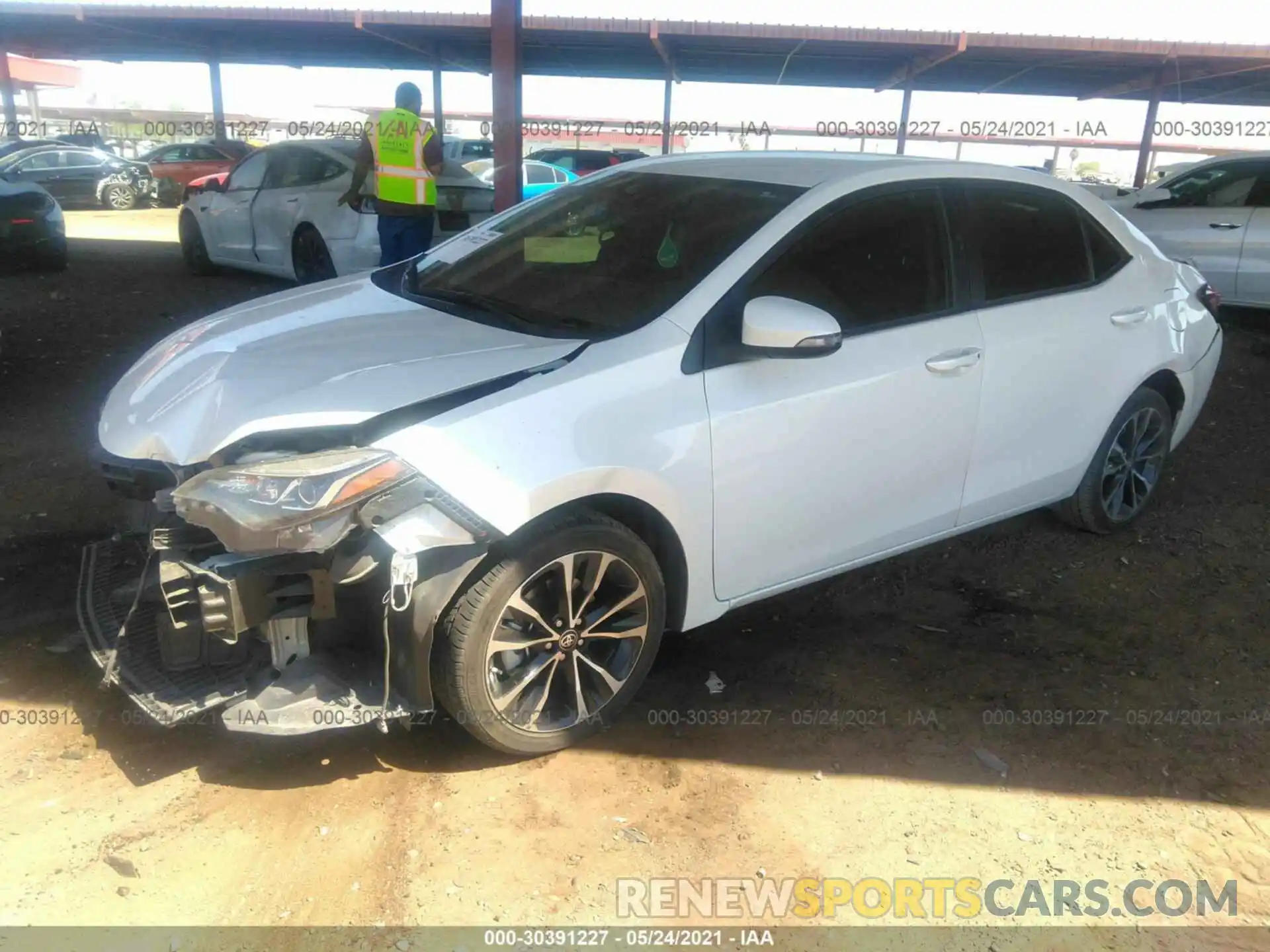 2 Photograph of a damaged car 5YFBURHE3KP887412 TOYOTA COROLLA 2019