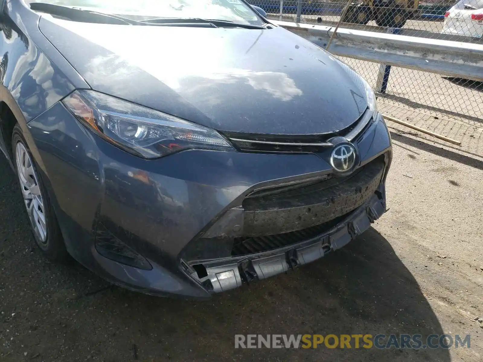 9 Photograph of a damaged car 5YFBURHE3KP887443 TOYOTA COROLLA 2019