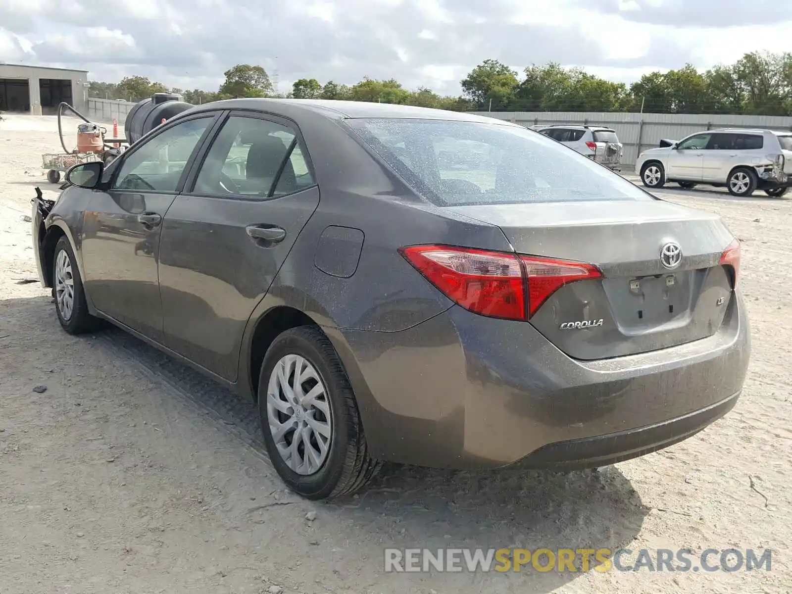 3 Photograph of a damaged car 5YFBURHE3KP888818 TOYOTA COROLLA 2019