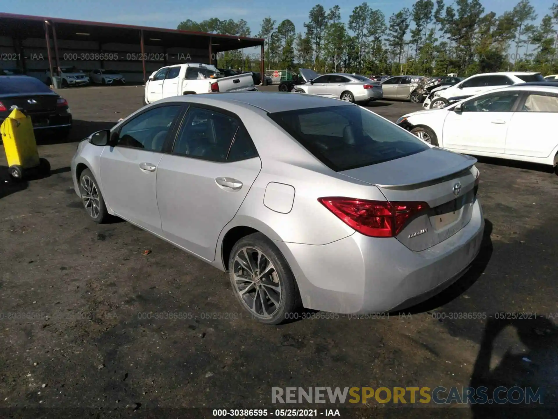 3 Photograph of a damaged car 5YFBURHE3KP889497 TOYOTA COROLLA 2019