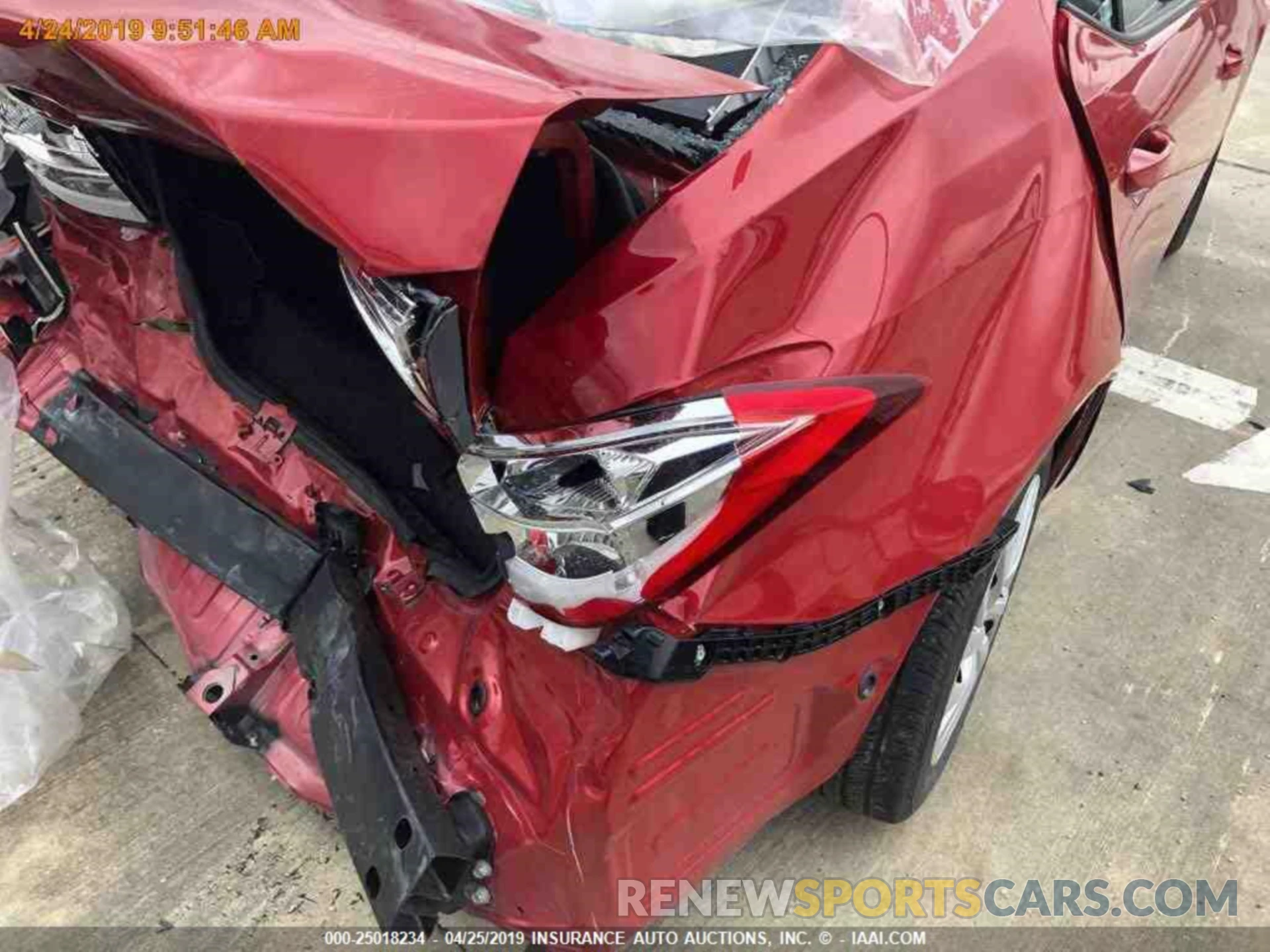 12 Photograph of a damaged car 5YFBURHE3KP889614 TOYOTA COROLLA 2019