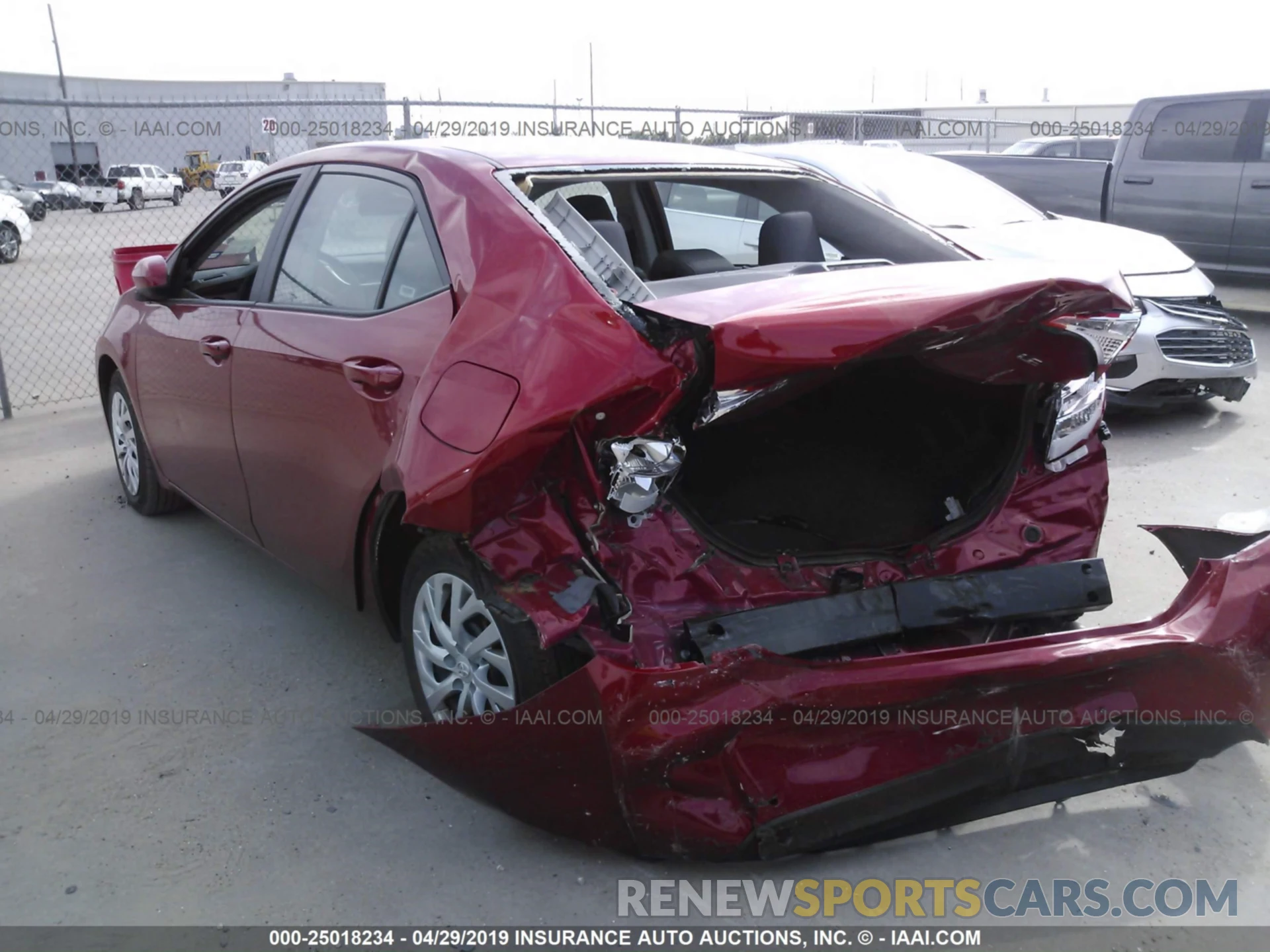 3 Photograph of a damaged car 5YFBURHE3KP889614 TOYOTA COROLLA 2019