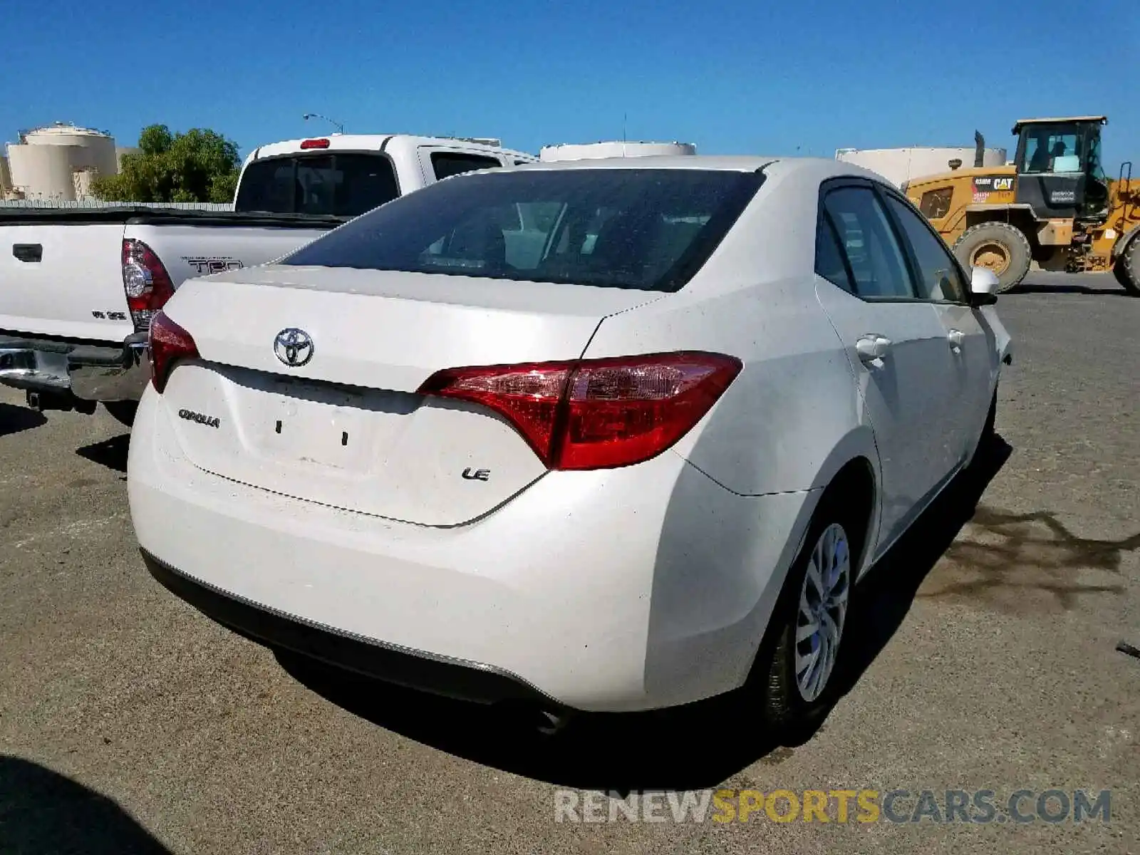 4 Photograph of a damaged car 5YFBURHE3KP890391 TOYOTA COROLLA 2019