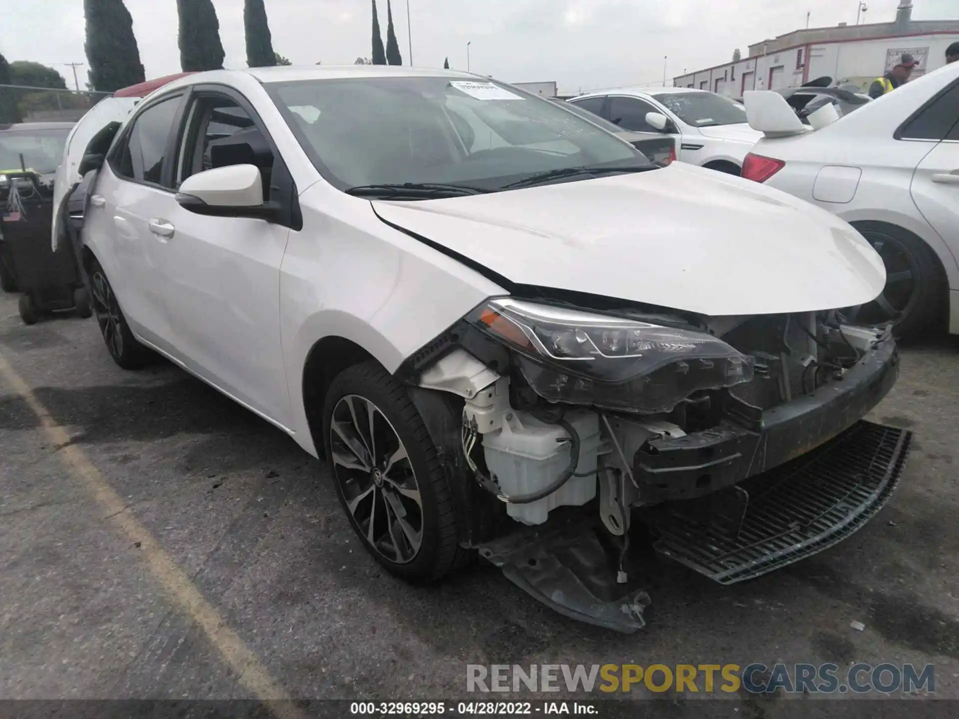 1 Photograph of a damaged car 5YFBURHE3KP892397 TOYOTA COROLLA 2019