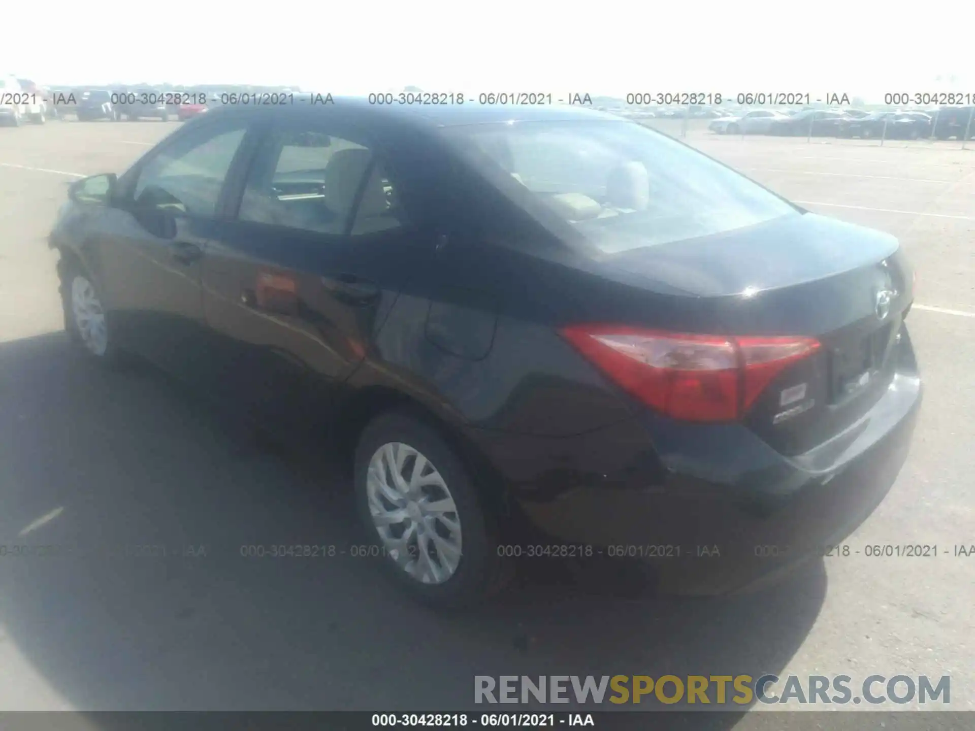 3 Photograph of a damaged car 5YFBURHE3KP892738 TOYOTA COROLLA 2019