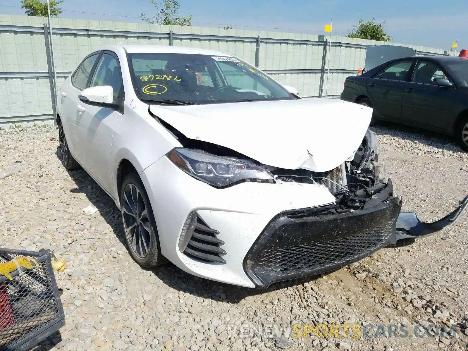 1 Photograph of a damaged car 5YFBURHE3KP892786 TOYOTA COROLLA 2019