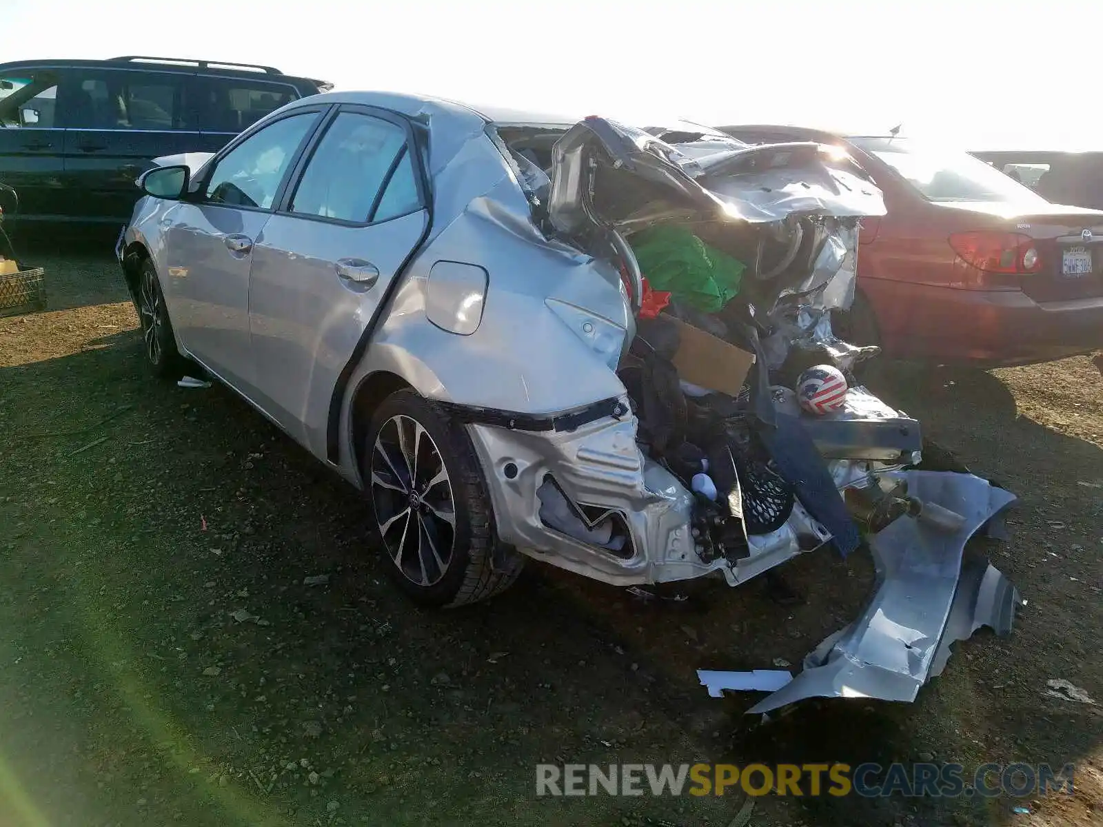 3 Photograph of a damaged car 5YFBURHE3KP892979 TOYOTA COROLLA 2019