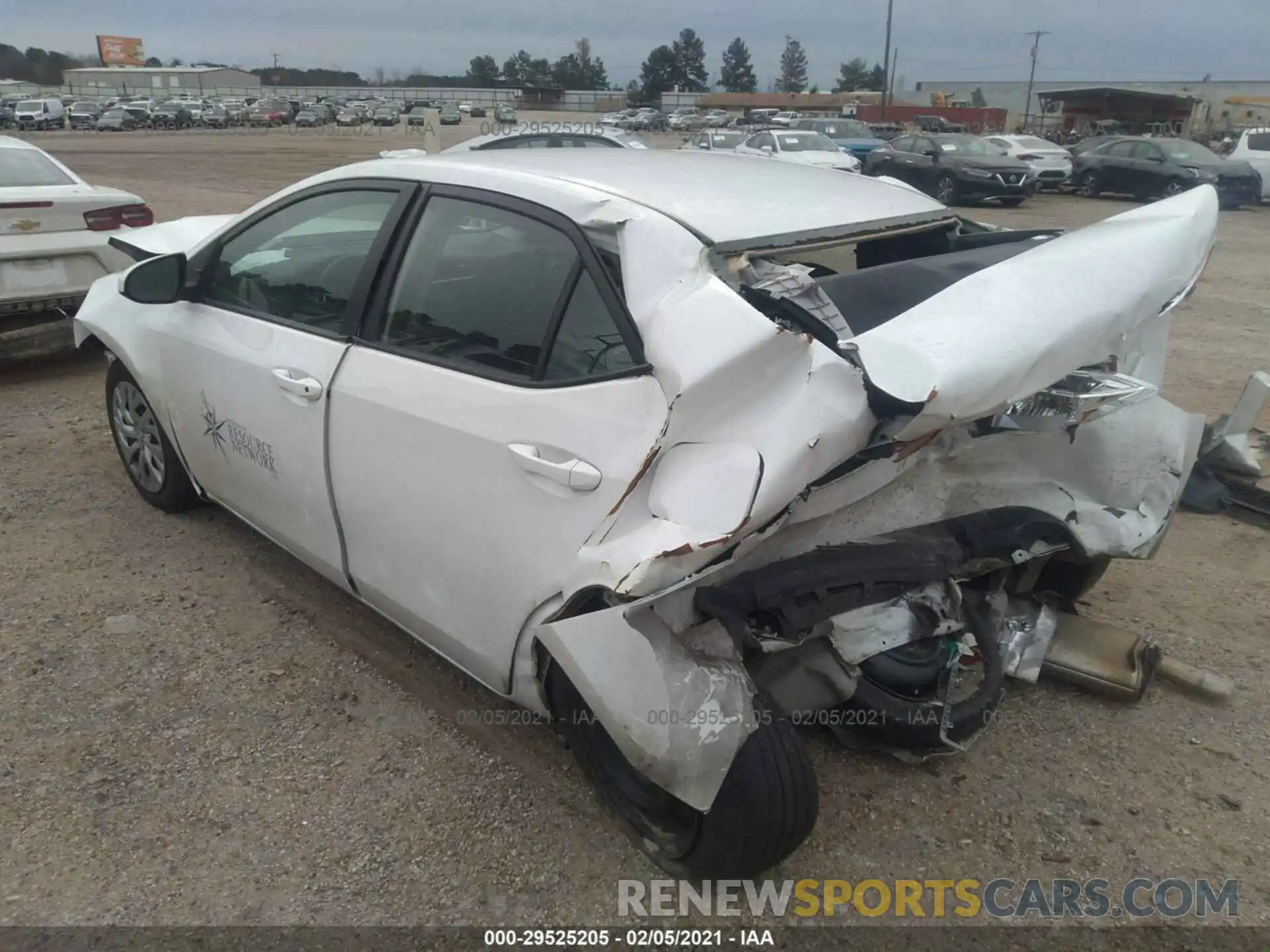 3 Photograph of a damaged car 5YFBURHE3KP893226 TOYOTA COROLLA 2019