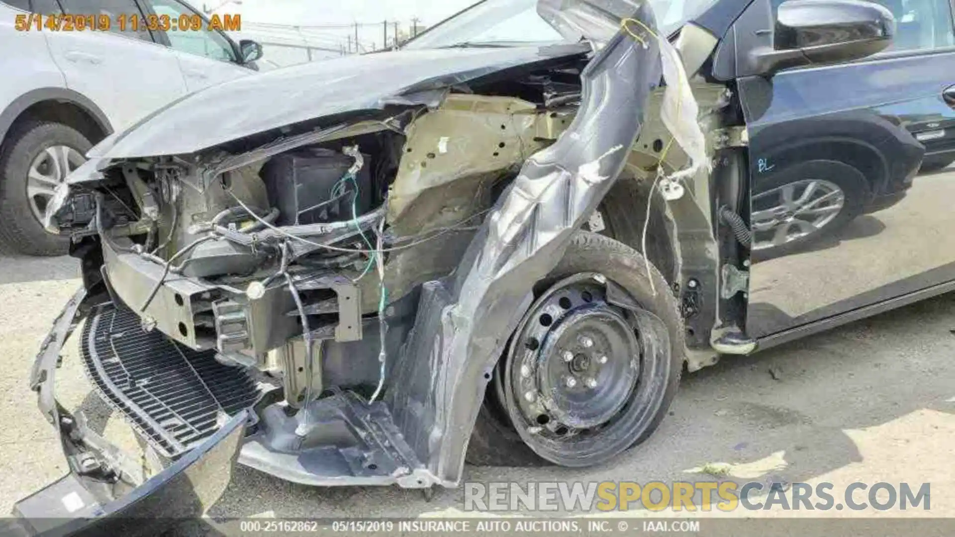 14 Photograph of a damaged car 5YFBURHE3KP893422 TOYOTA COROLLA 2019