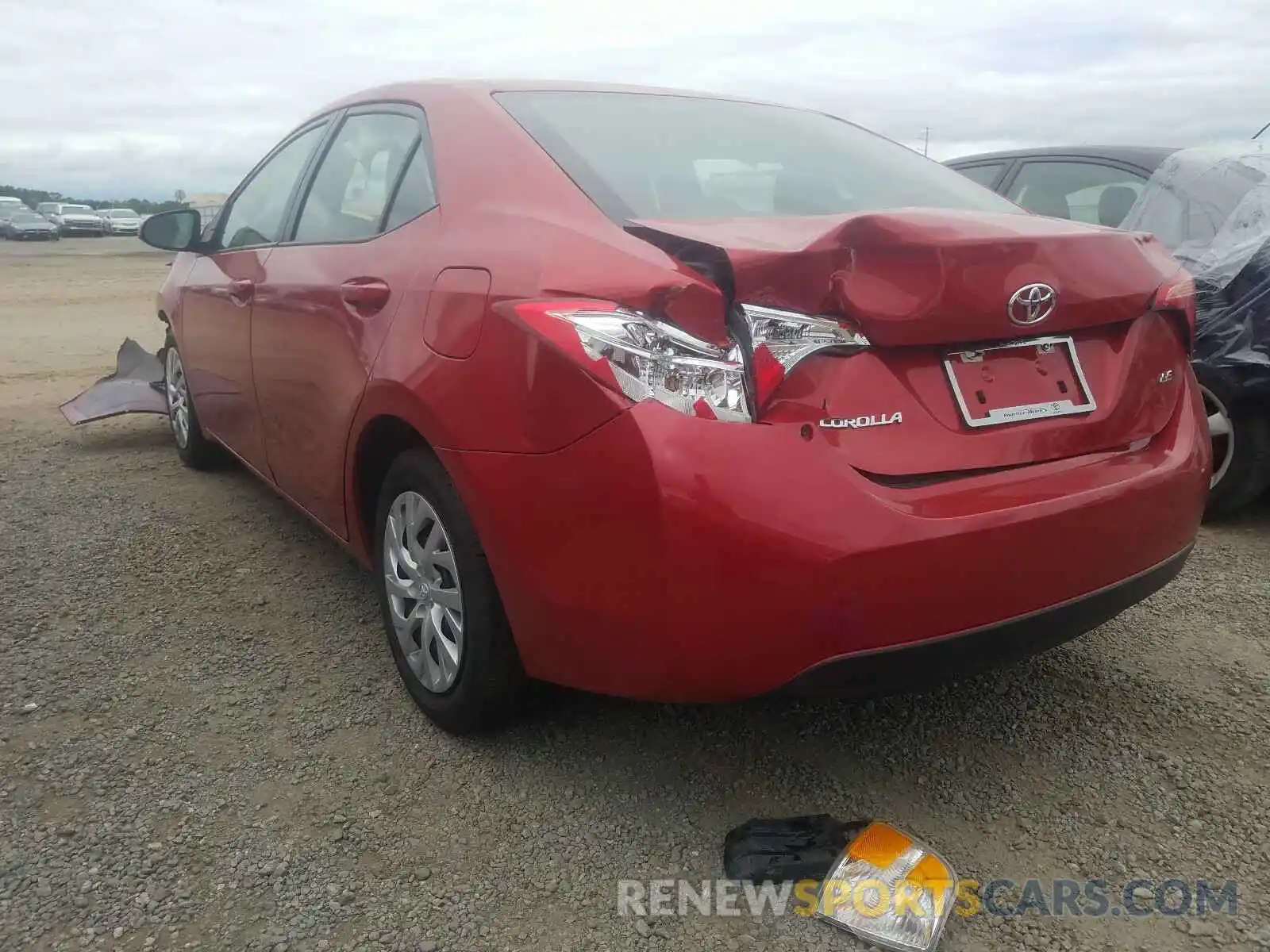 3 Photograph of a damaged car 5YFBURHE3KP894800 TOYOTA COROLLA 2019