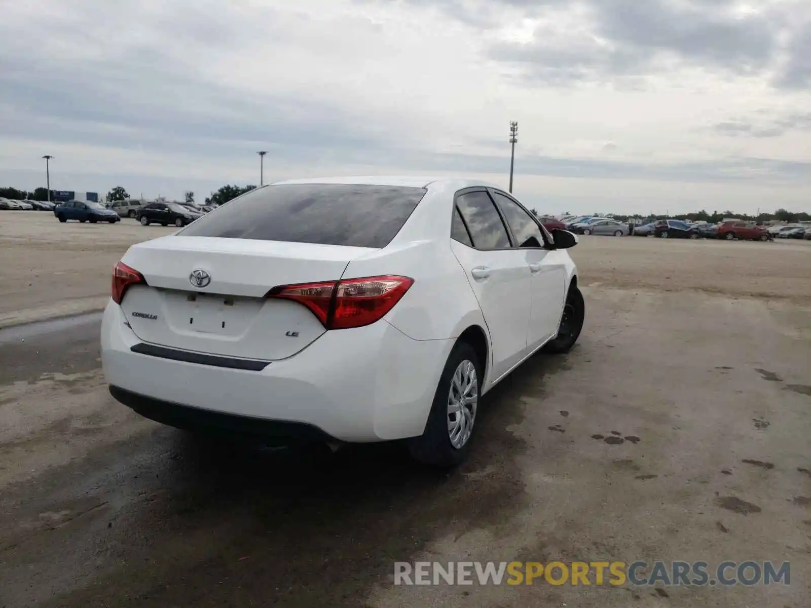 4 Photograph of a damaged car 5YFBURHE3KP894909 TOYOTA COROLLA 2019