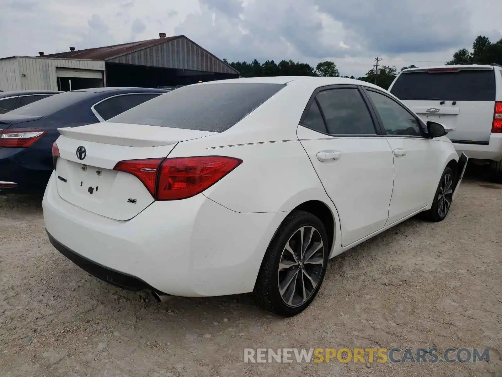 4 Photograph of a damaged car 5YFBURHE3KP895008 TOYOTA COROLLA 2019