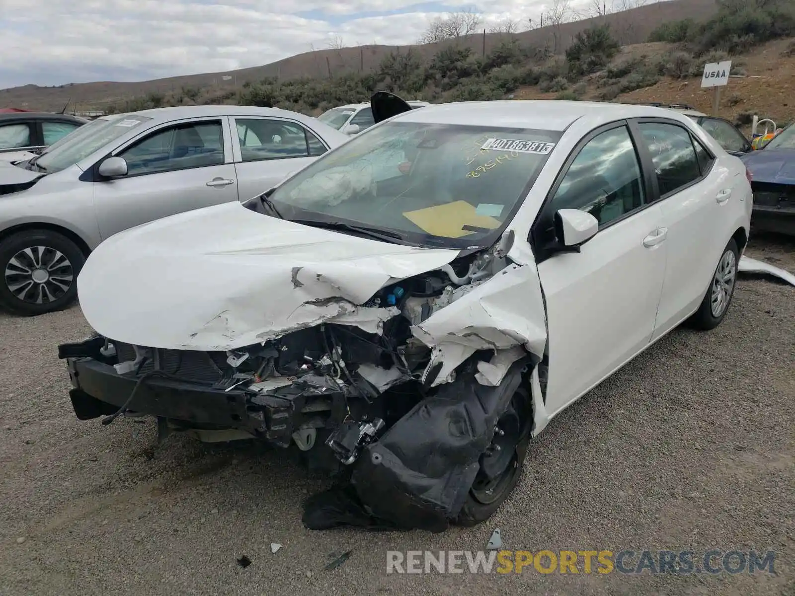 2 Photograph of a damaged car 5YFBURHE3KP895140 TOYOTA COROLLA 2019