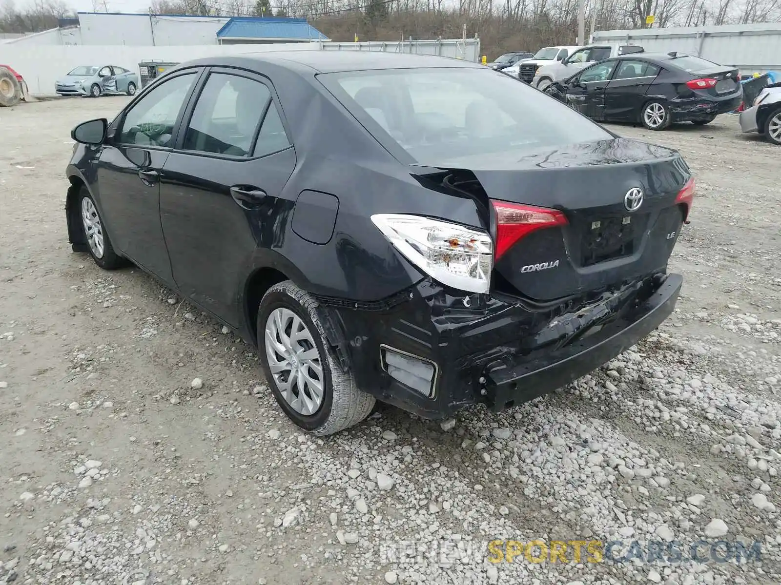 3 Photograph of a damaged car 5YFBURHE3KP895736 TOYOTA COROLLA 2019