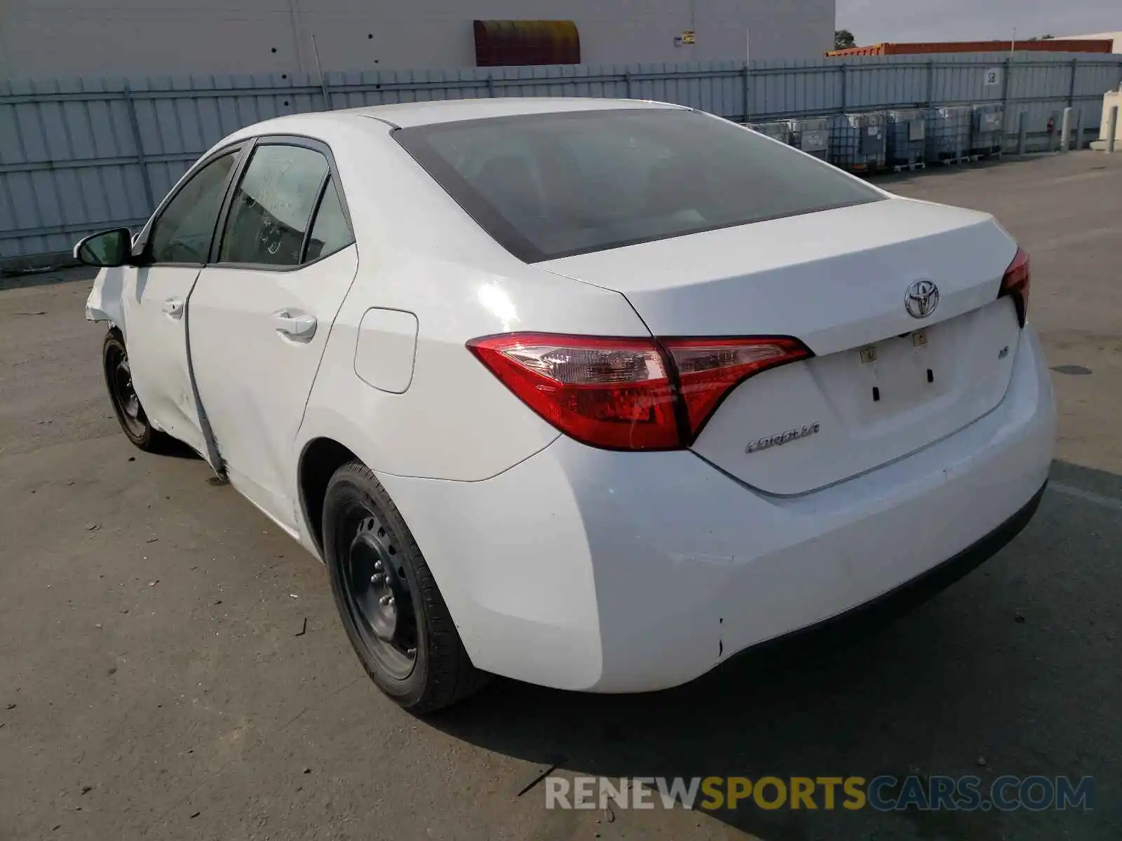 3 Photograph of a damaged car 5YFBURHE3KP896210 TOYOTA COROLLA 2019